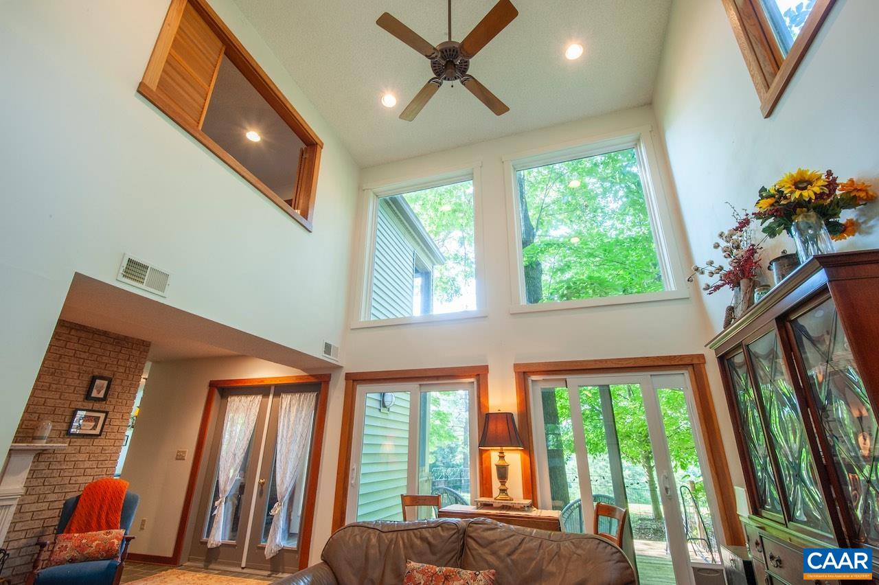 440 RAINBOW RIDGE RD