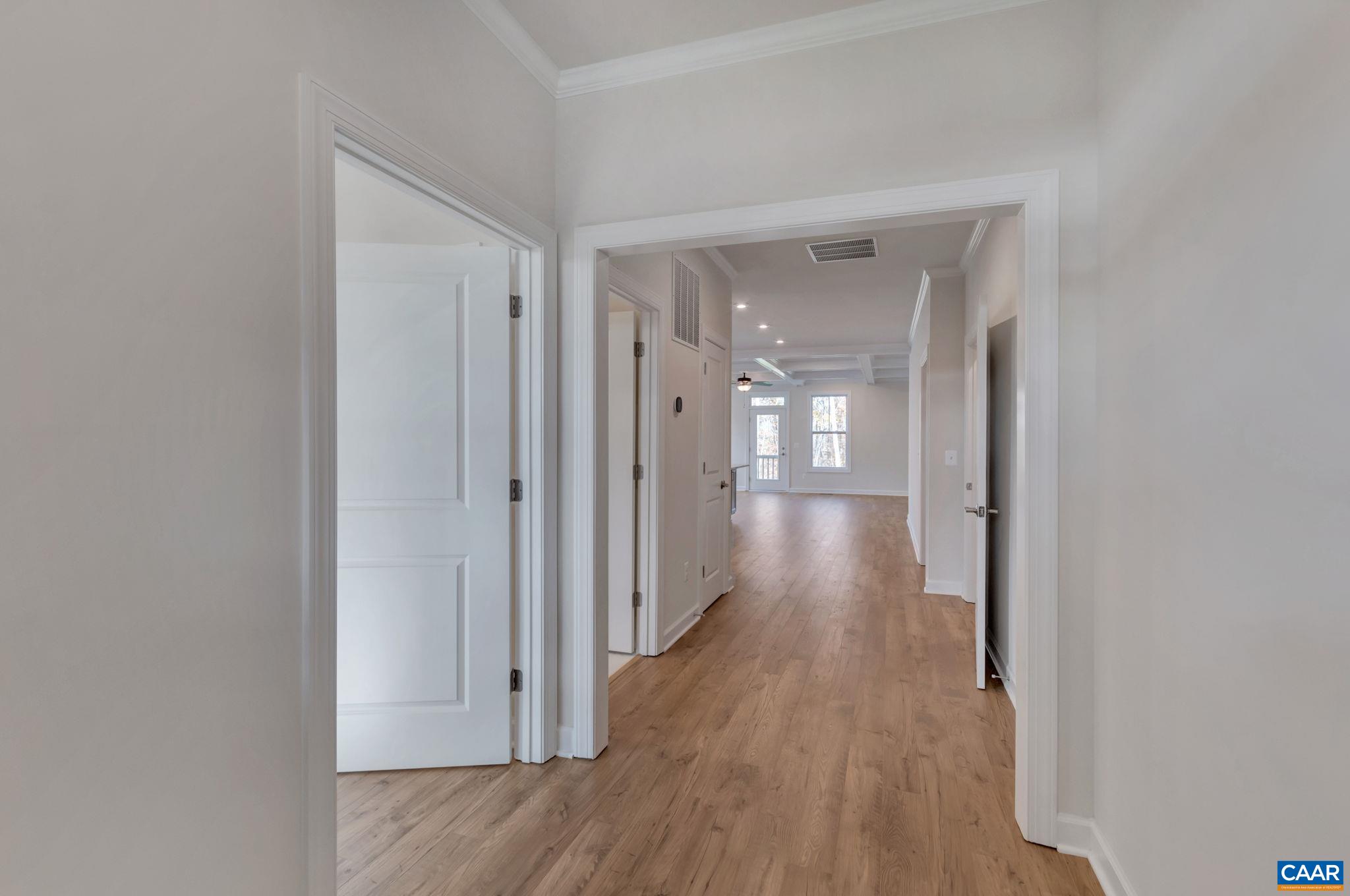 49 HEADLAND CT