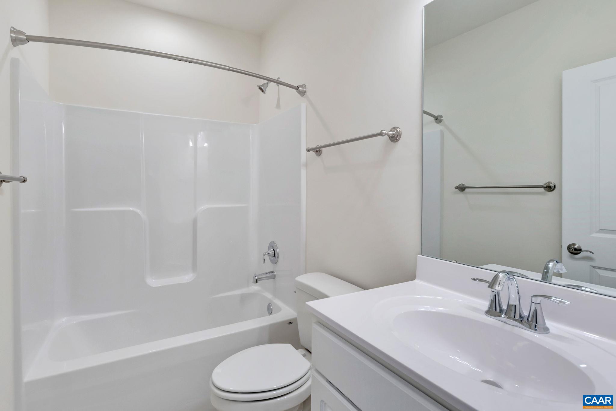 49 HEADLAND CT