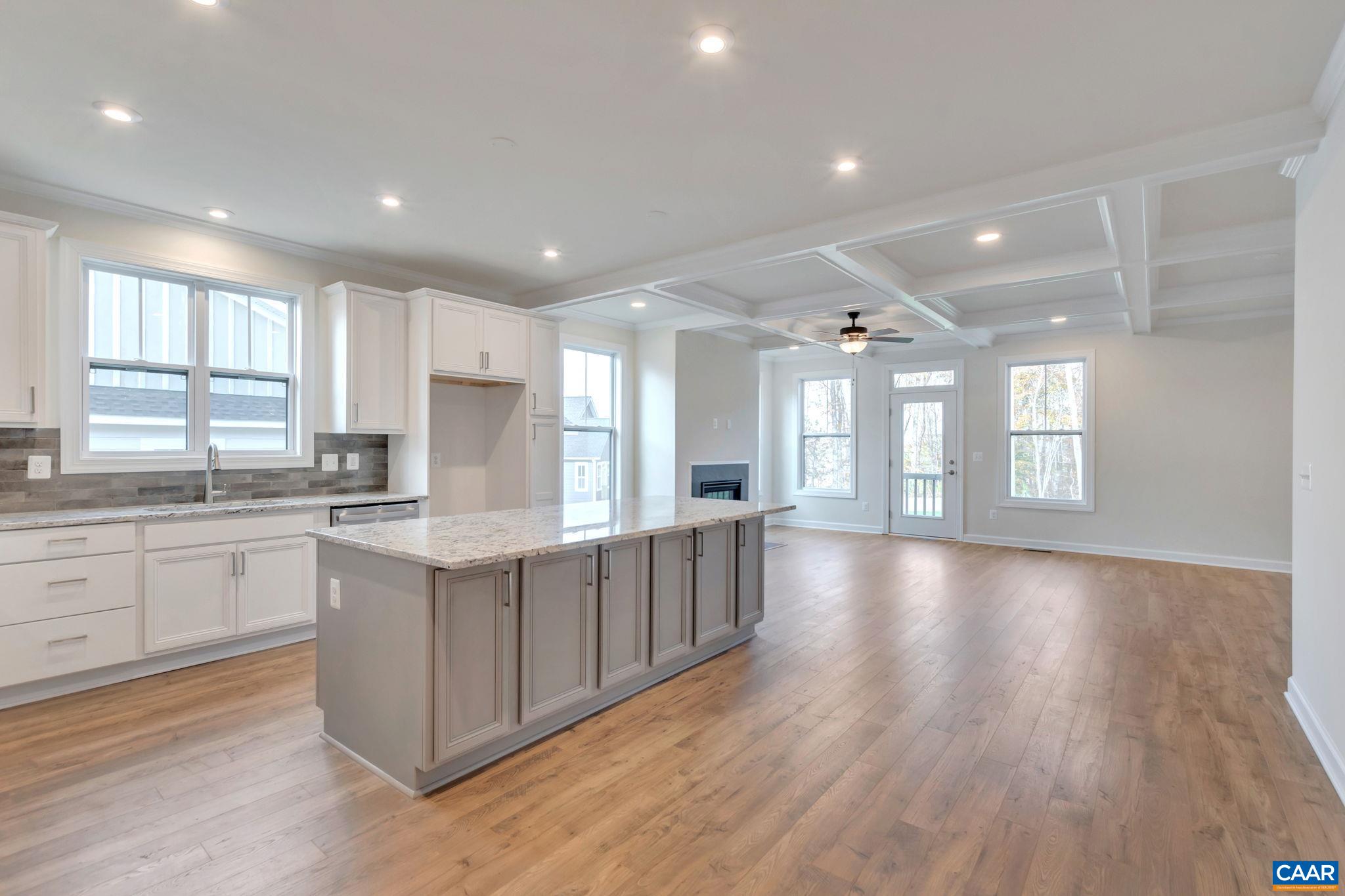 49 HEADLAND CT