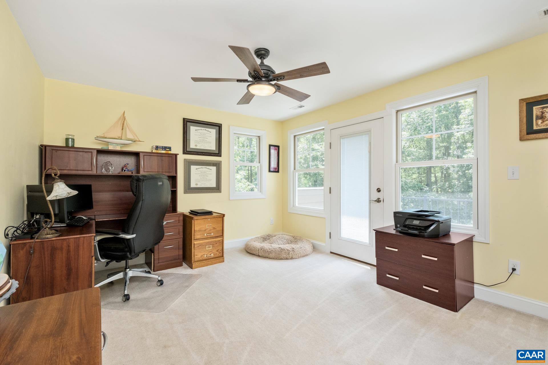 3288 HARDWARE RIVER RD