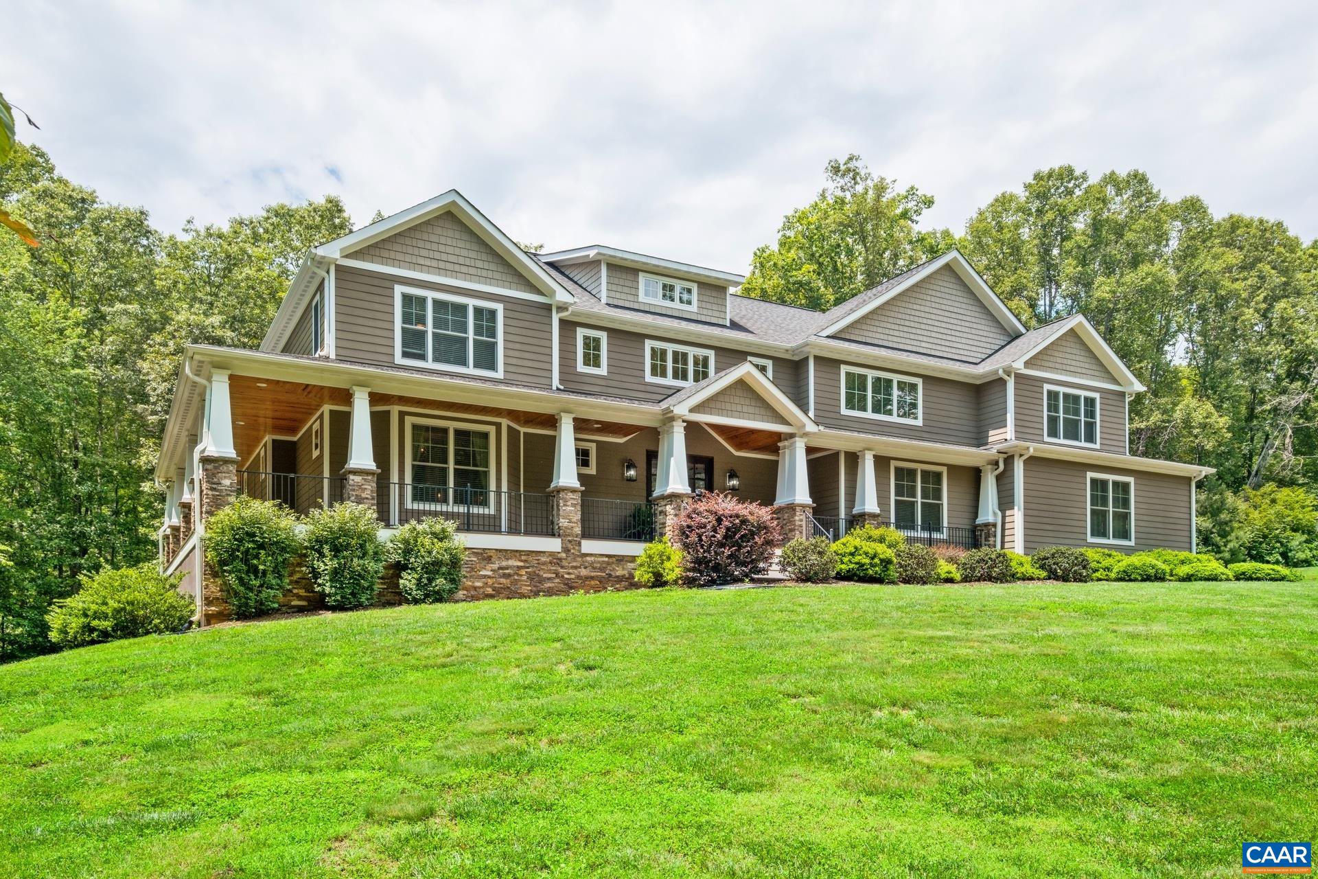 3288 HARDWARE RIVER RD