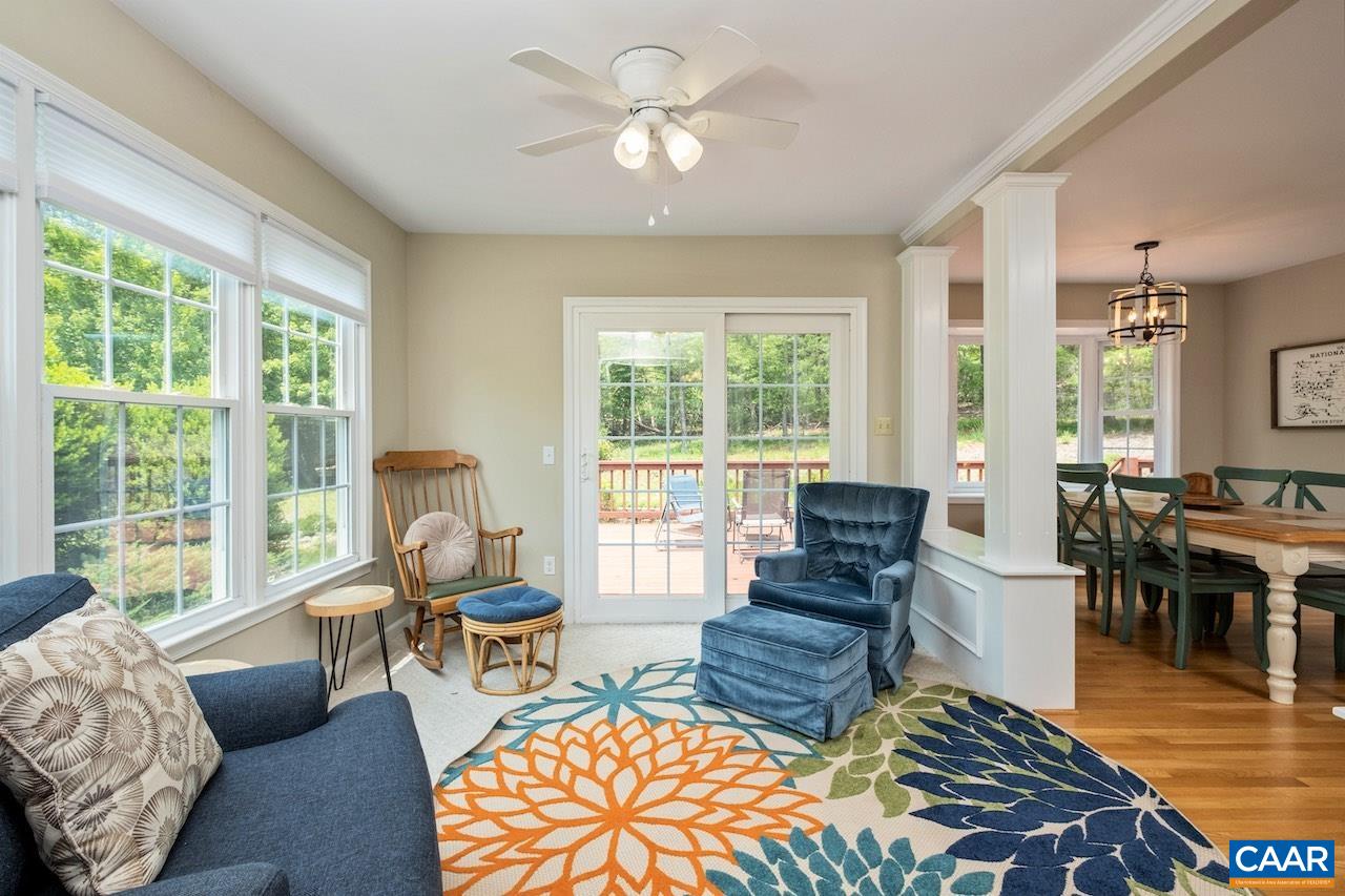 168 LAKELAND LN