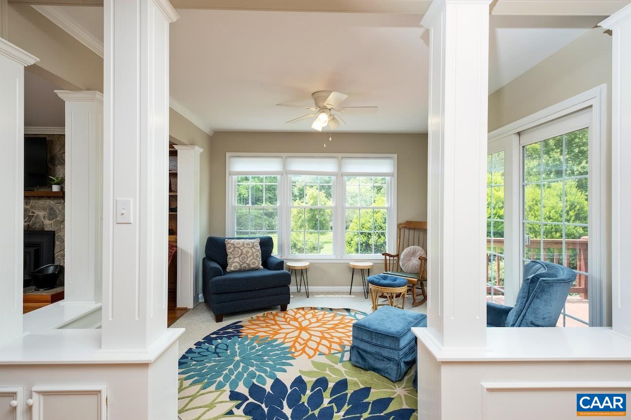 168 LAKELAND LN