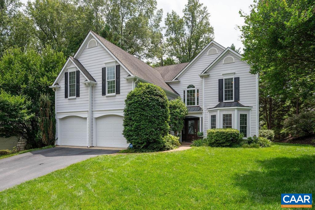 309 LEAPING FOX LN
