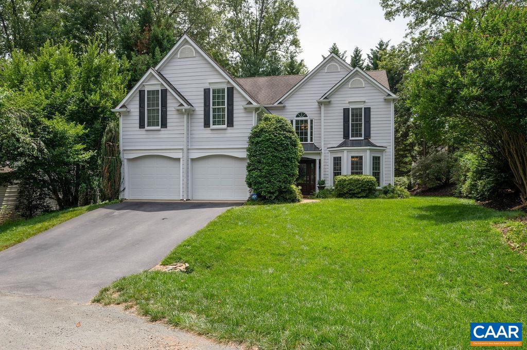 309 LEAPING FOX LN