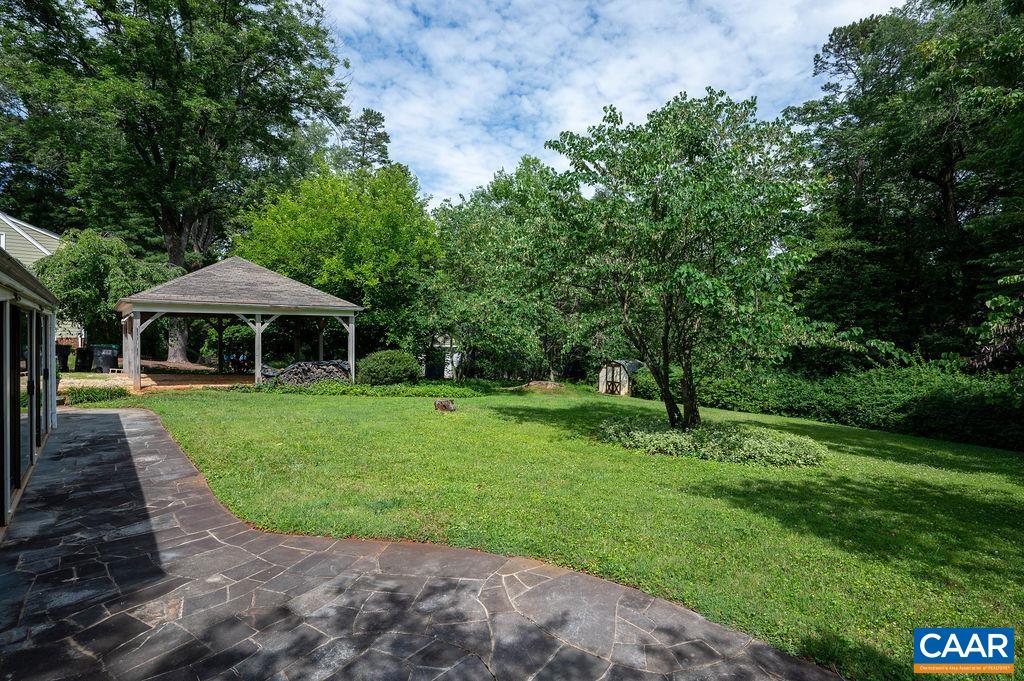 1614 MEADOWBROOK HEIGHTS RD