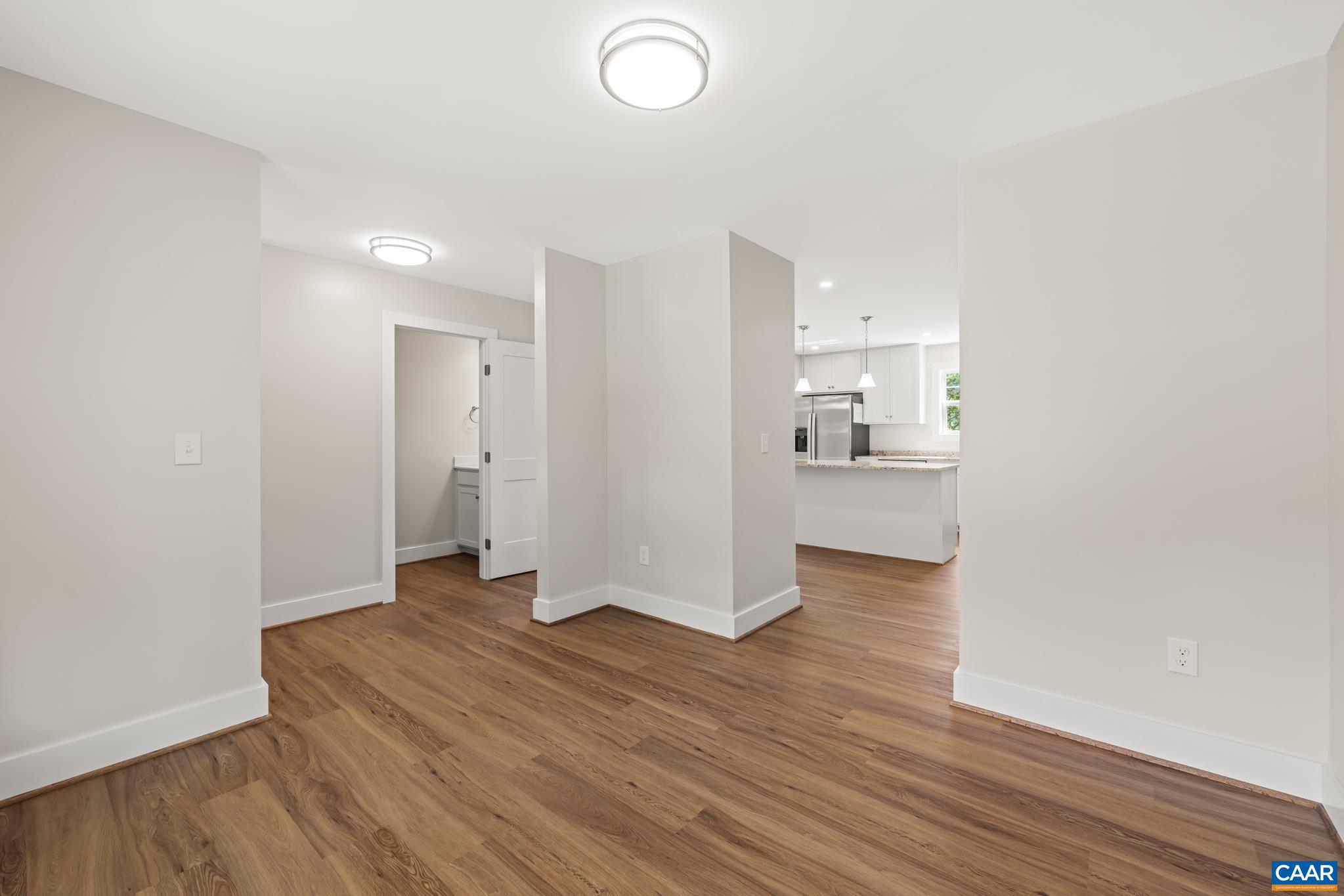 237 PALMER PL