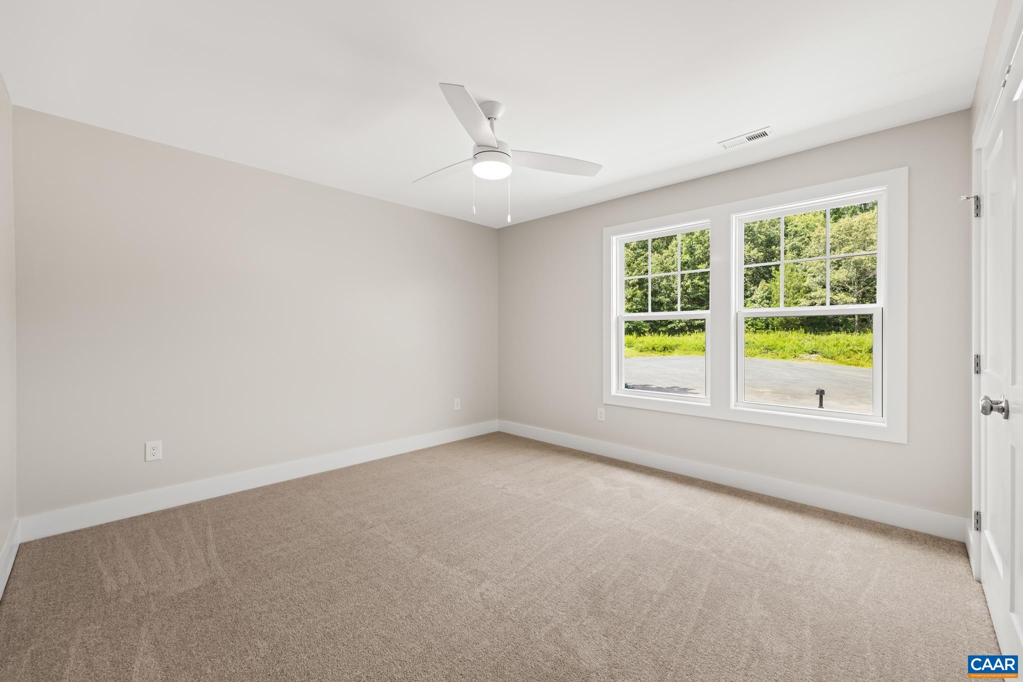 237 PALMER PL