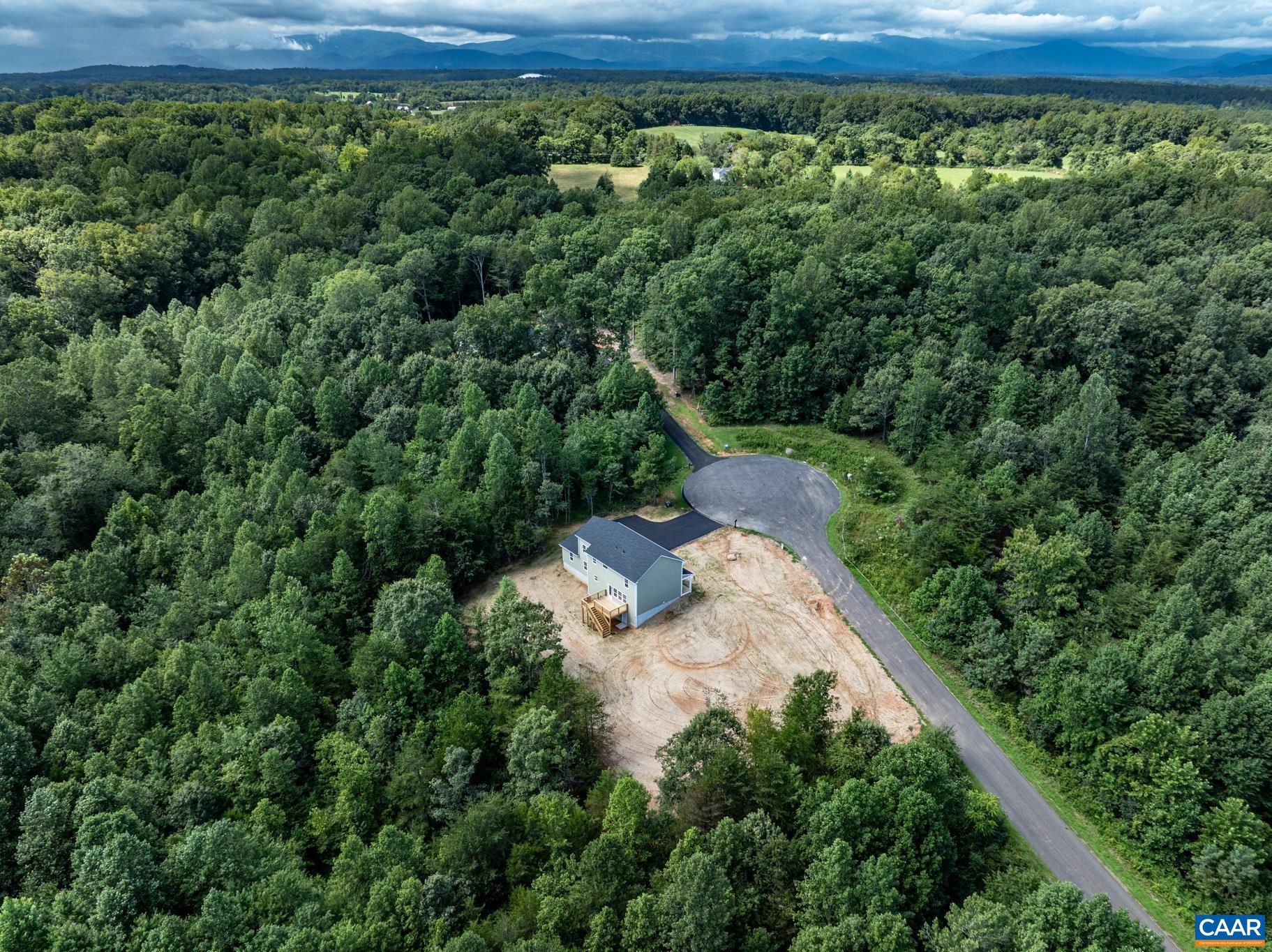 237 PALMER PL