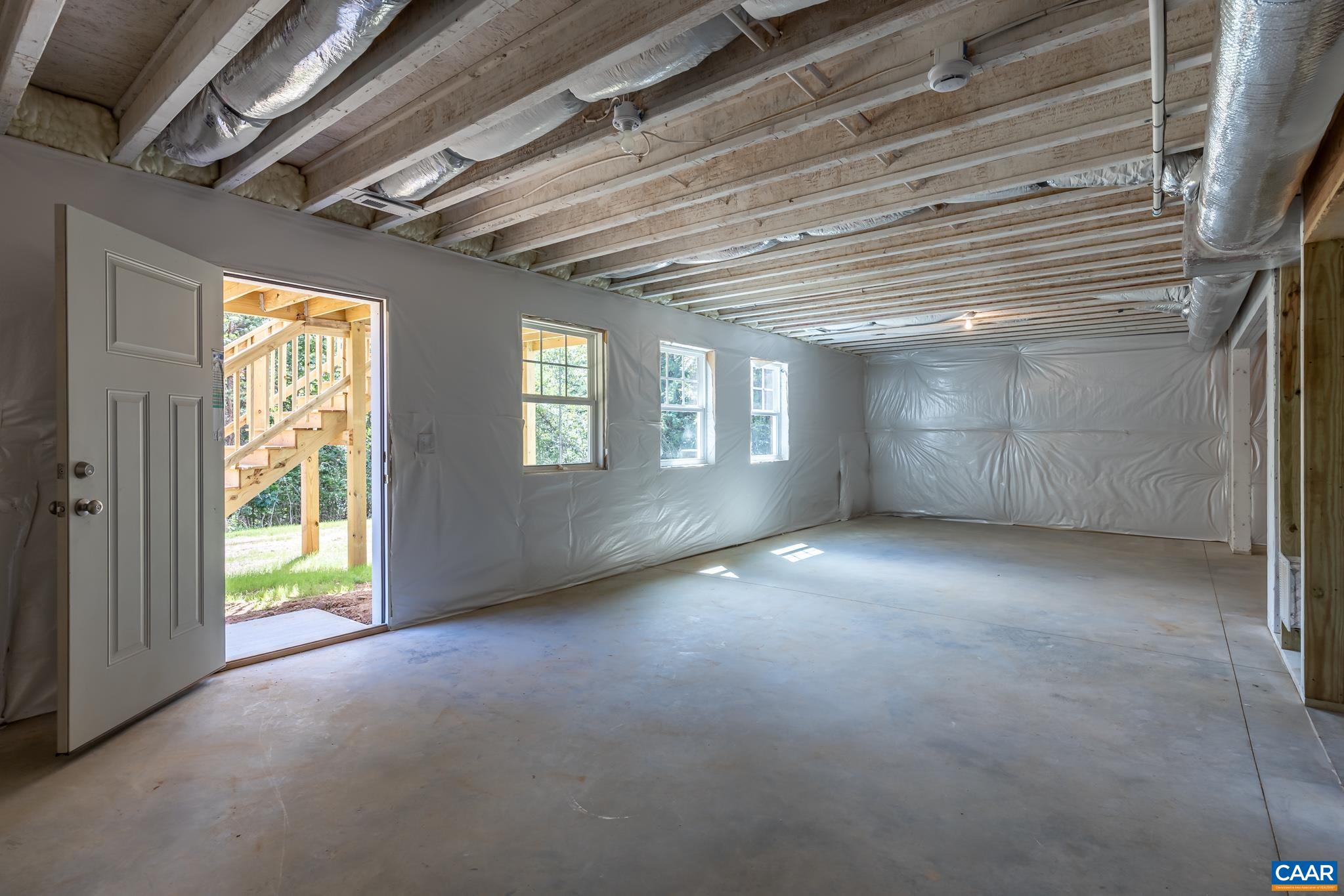 237 PALMER PL