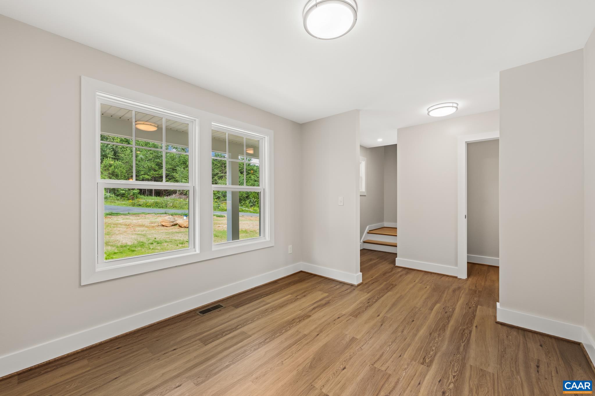 237 PALMER PL