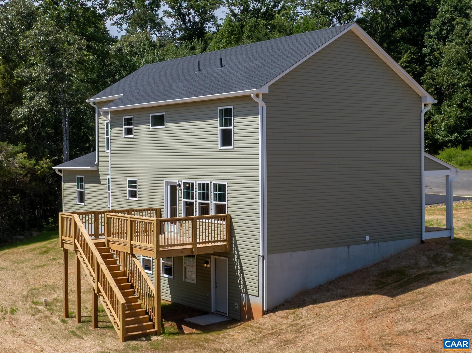 237 PALMER PL
