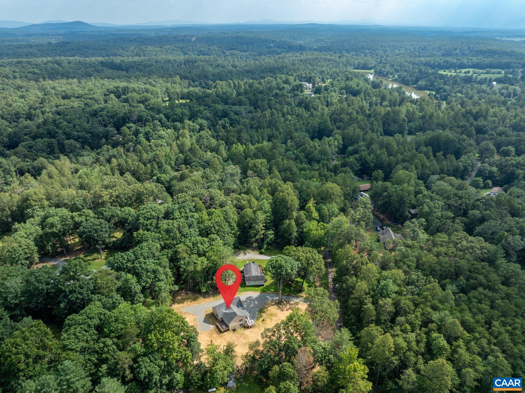 230 FOX HOLLOW RD