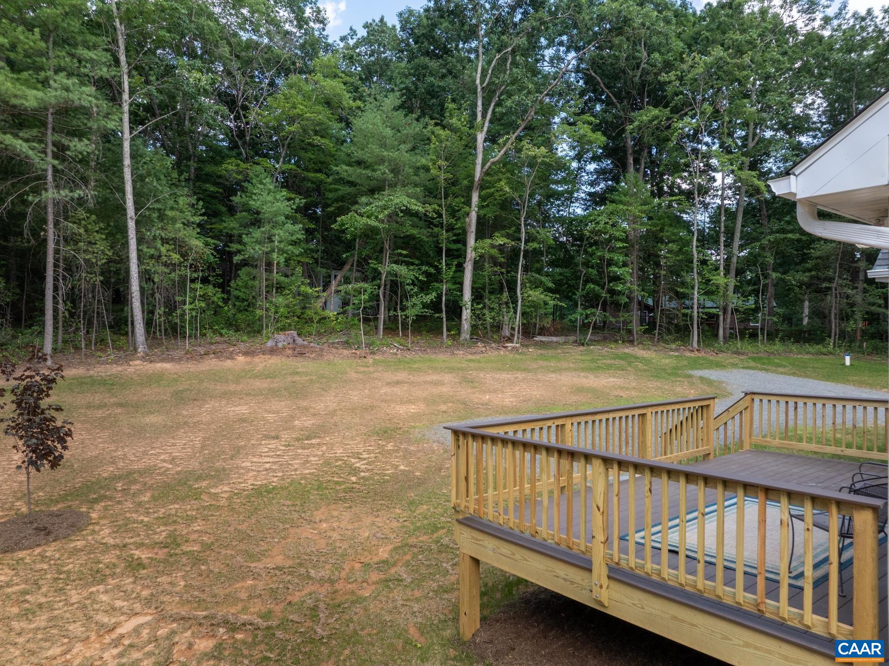 230 FOX HOLLOW RD