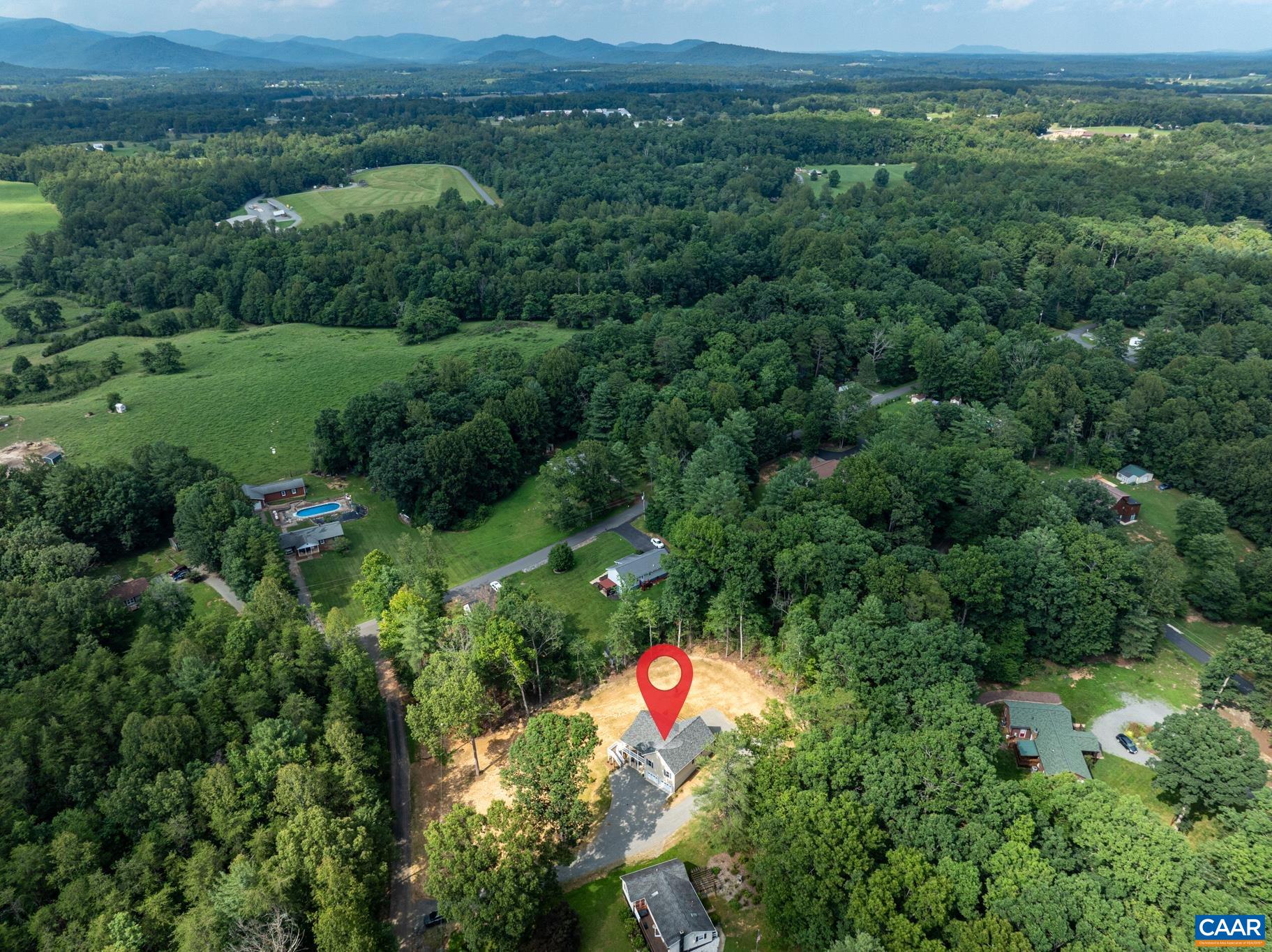 230 FOX HOLLOW RD