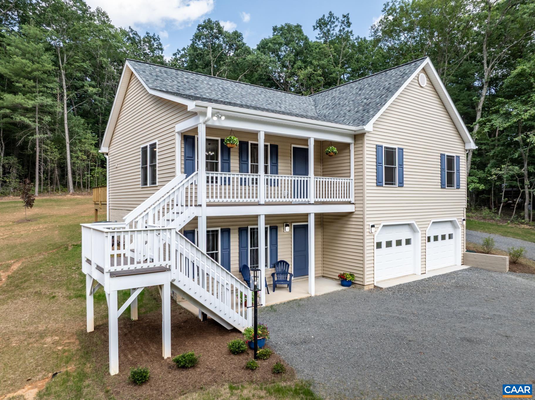 230 FOX HOLLOW RD