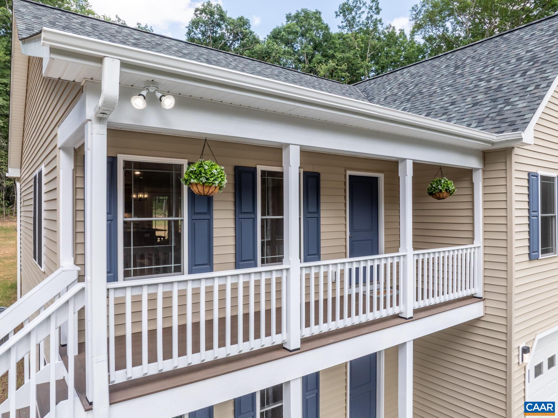 230 FOX HOLLOW RD