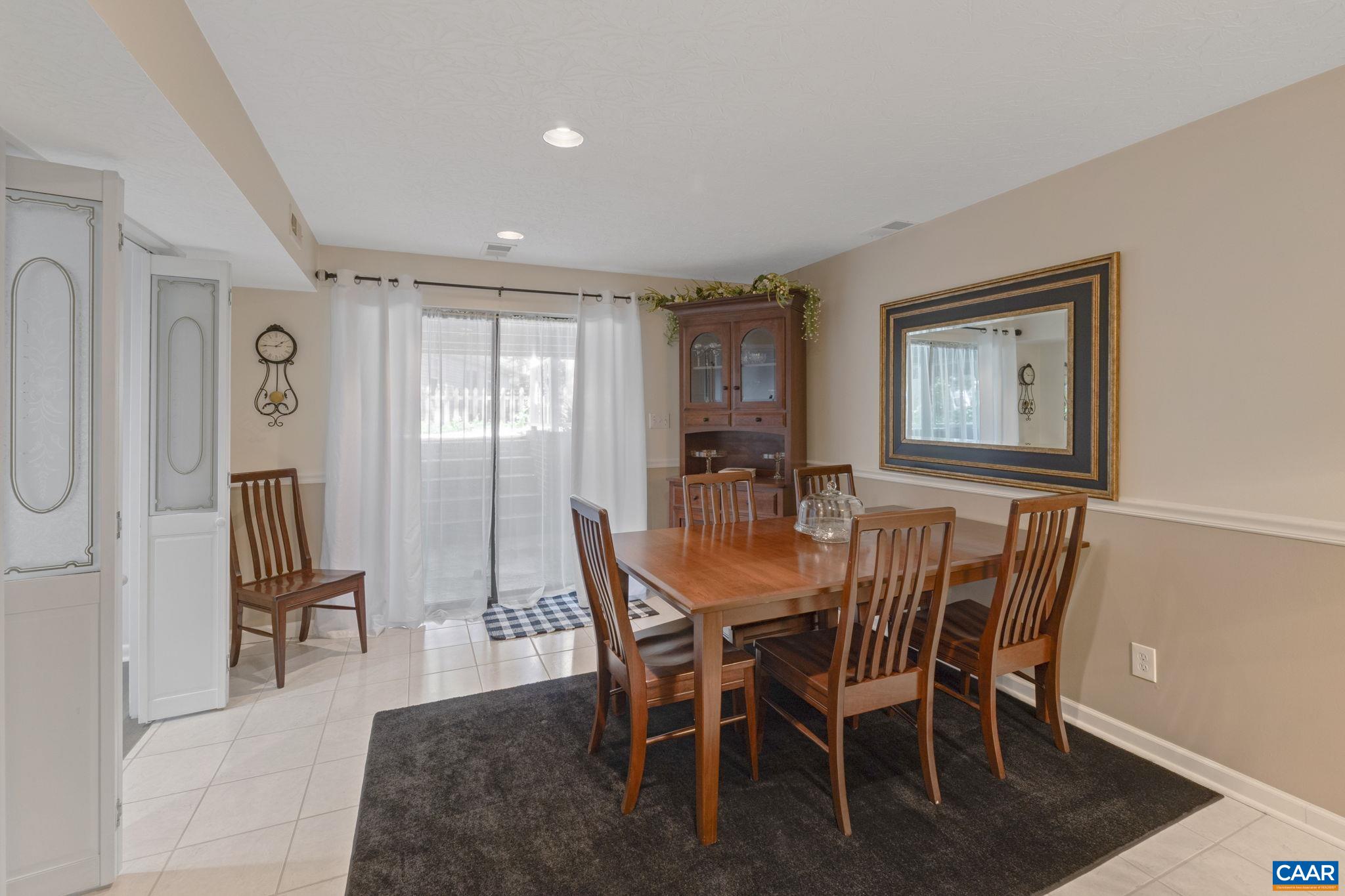 640 JEFFERSON DR