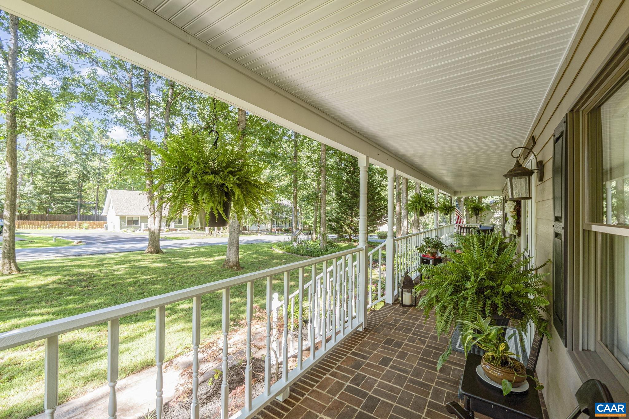 640 JEFFERSON DR