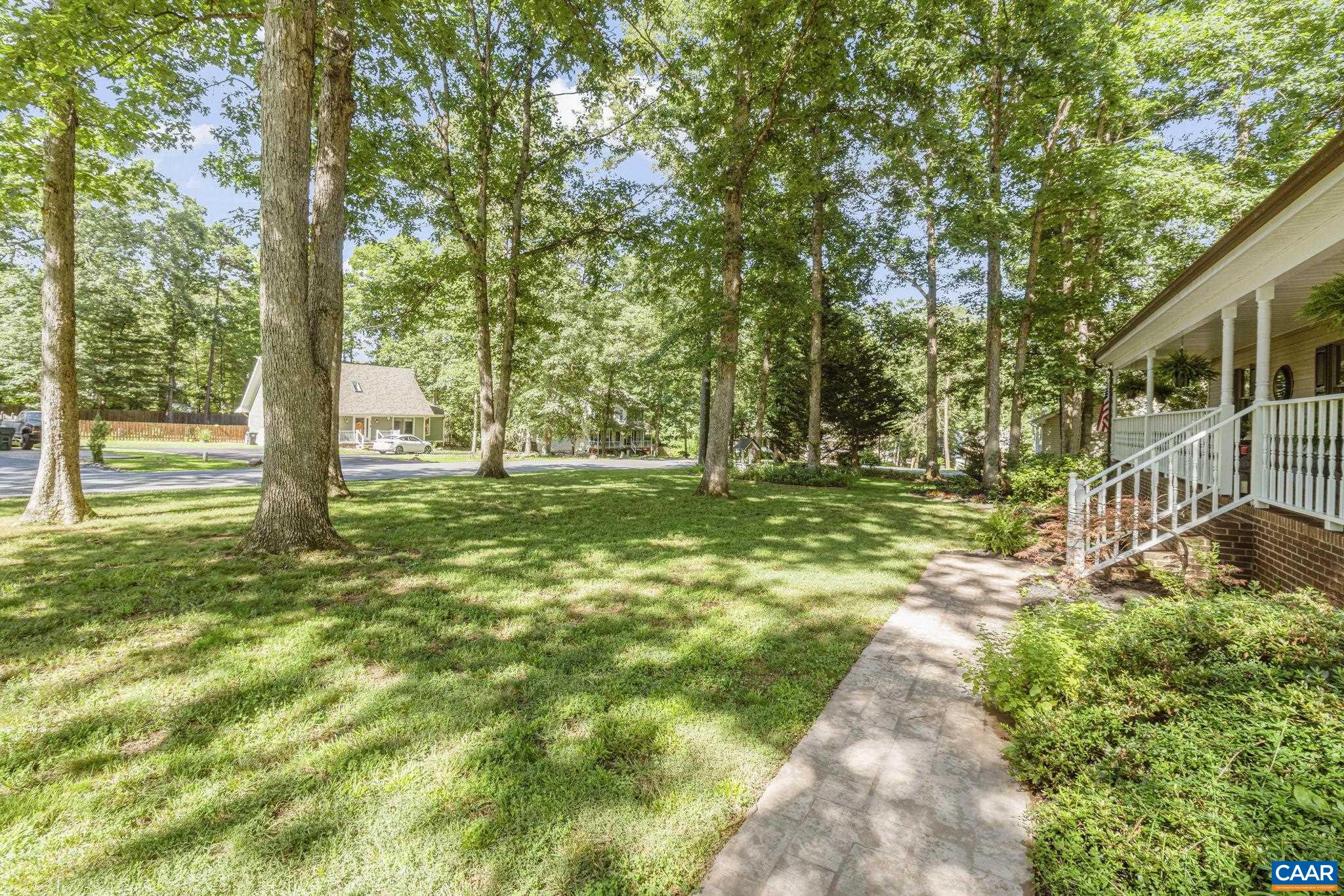 640 JEFFERSON DR