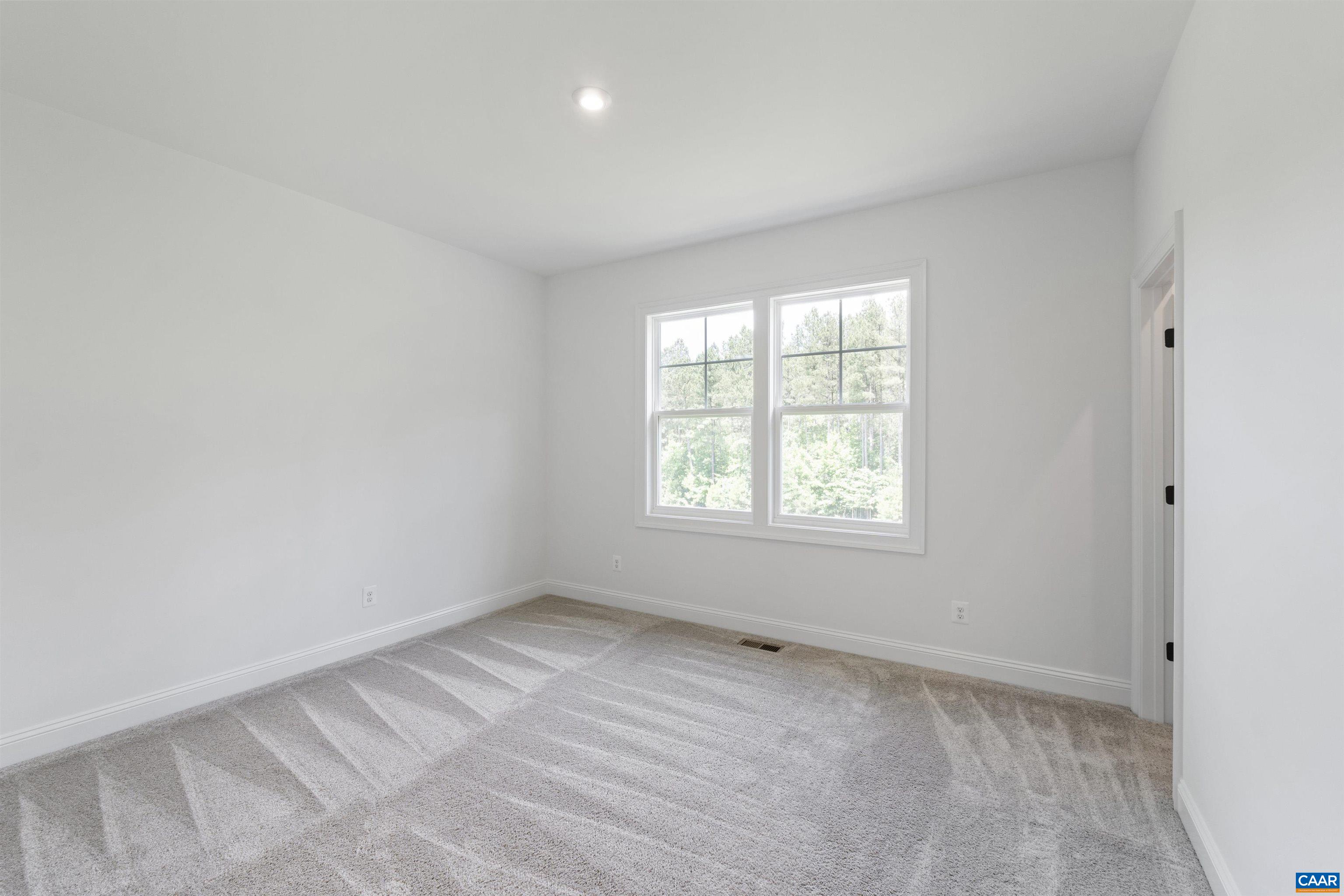 112 BAYBERRY LN