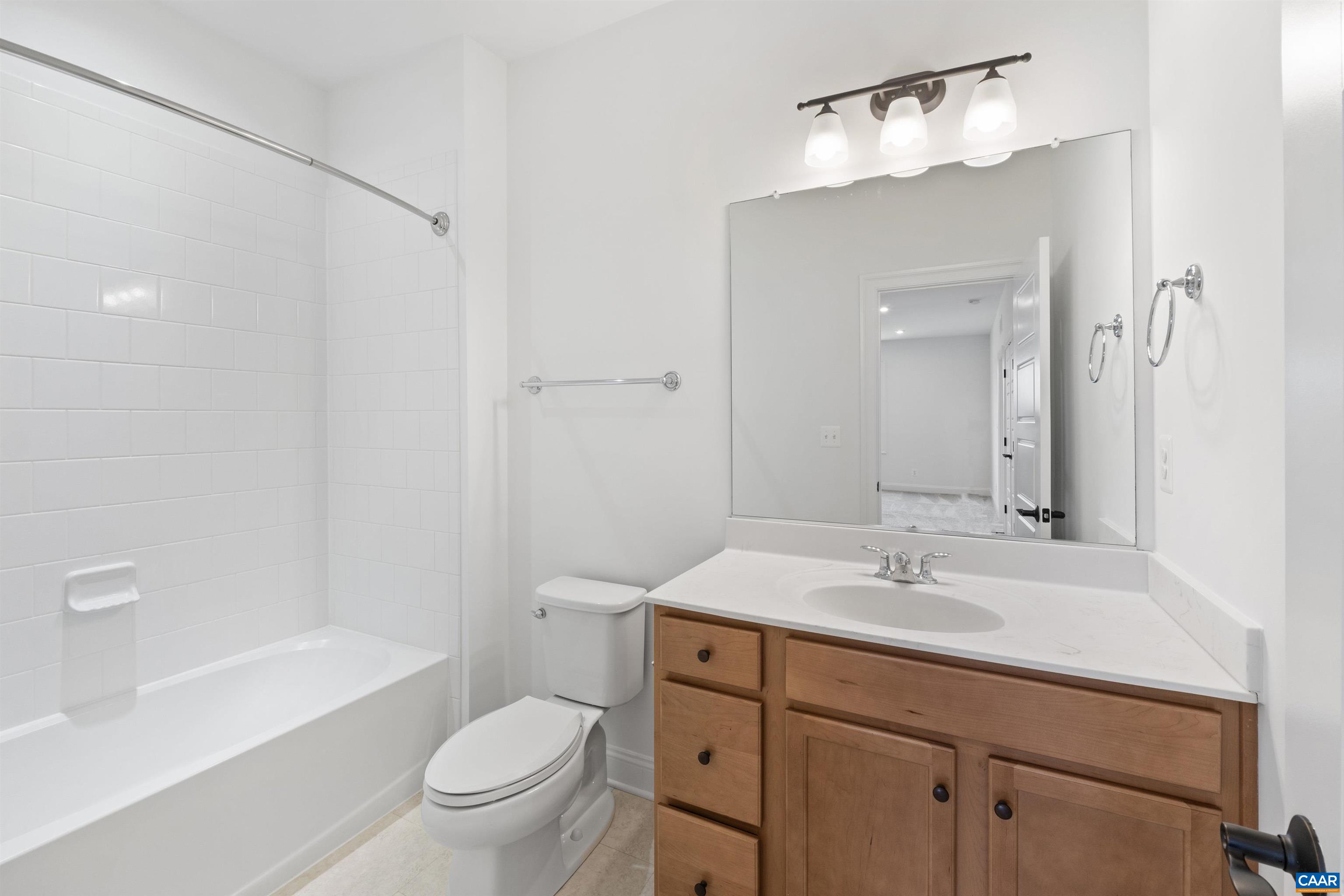 112 BAYBERRY LN