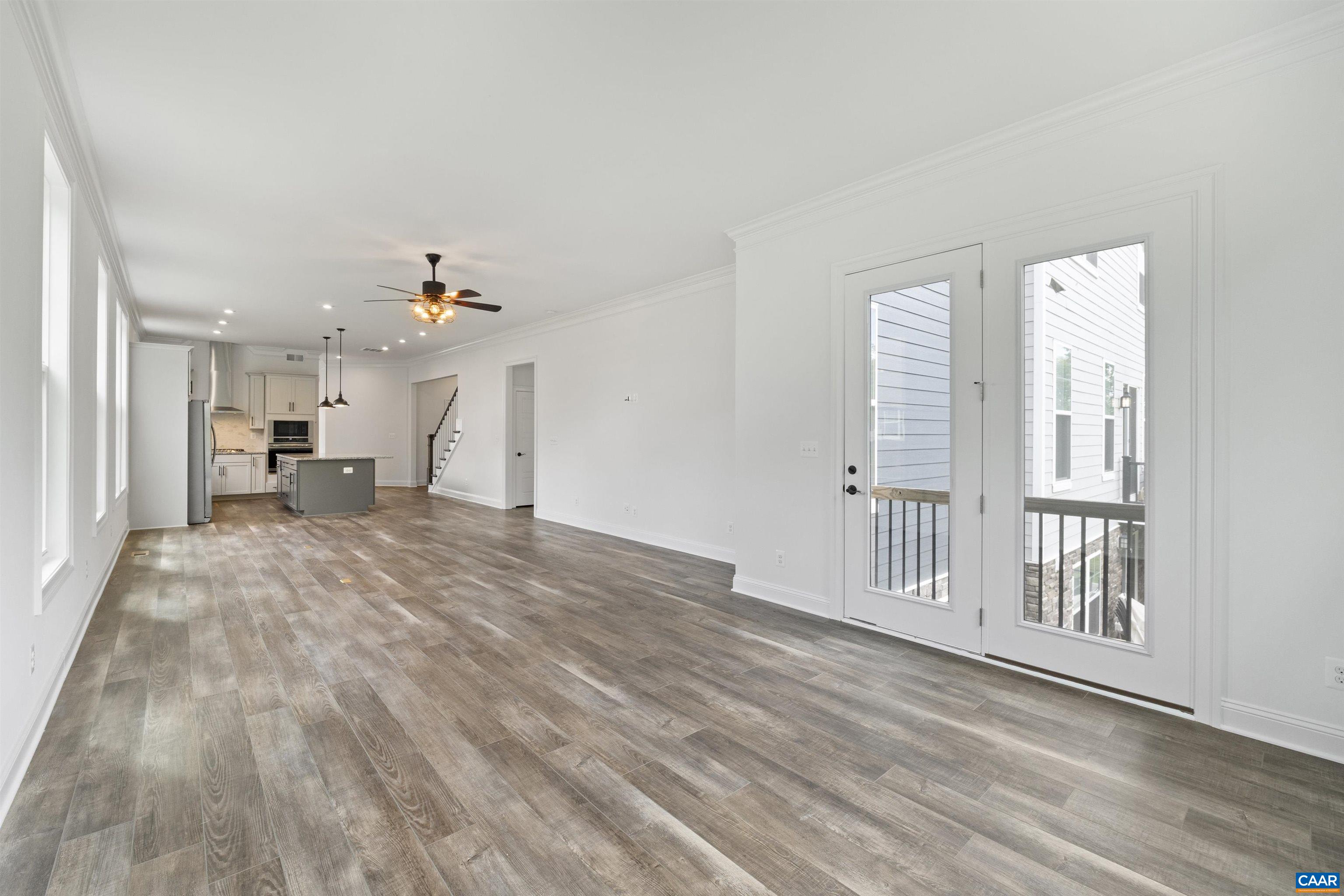 112 BAYBERRY LN