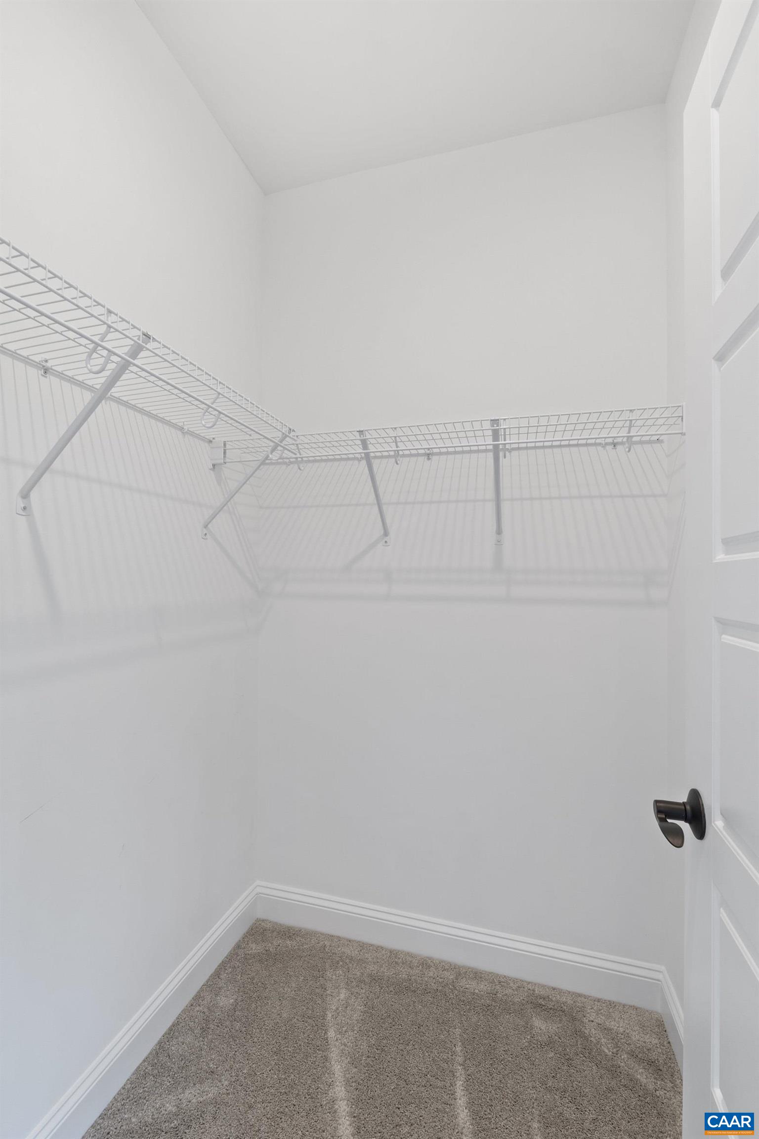 112 BAYBERRY LN