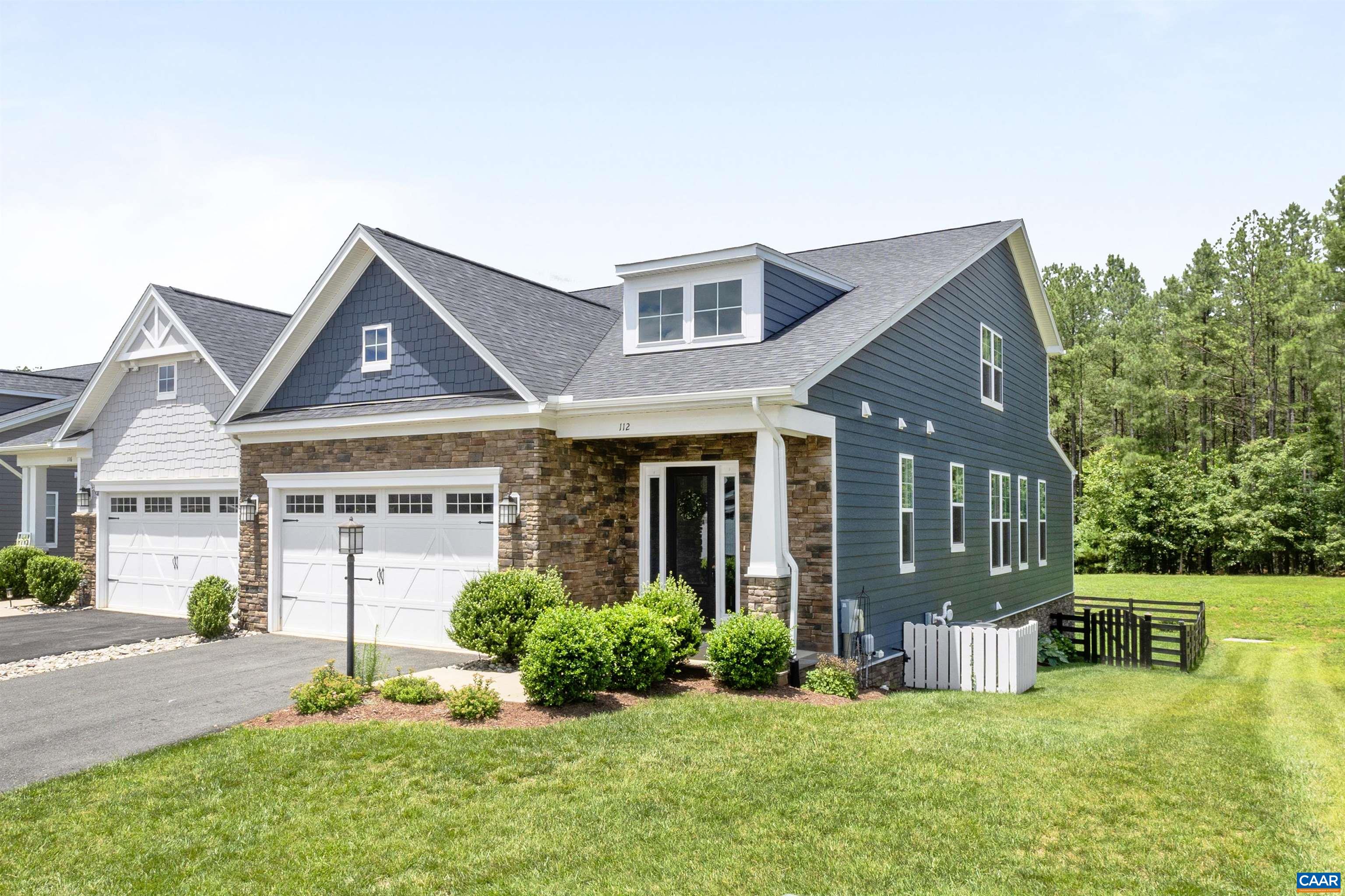112 BAYBERRY LN