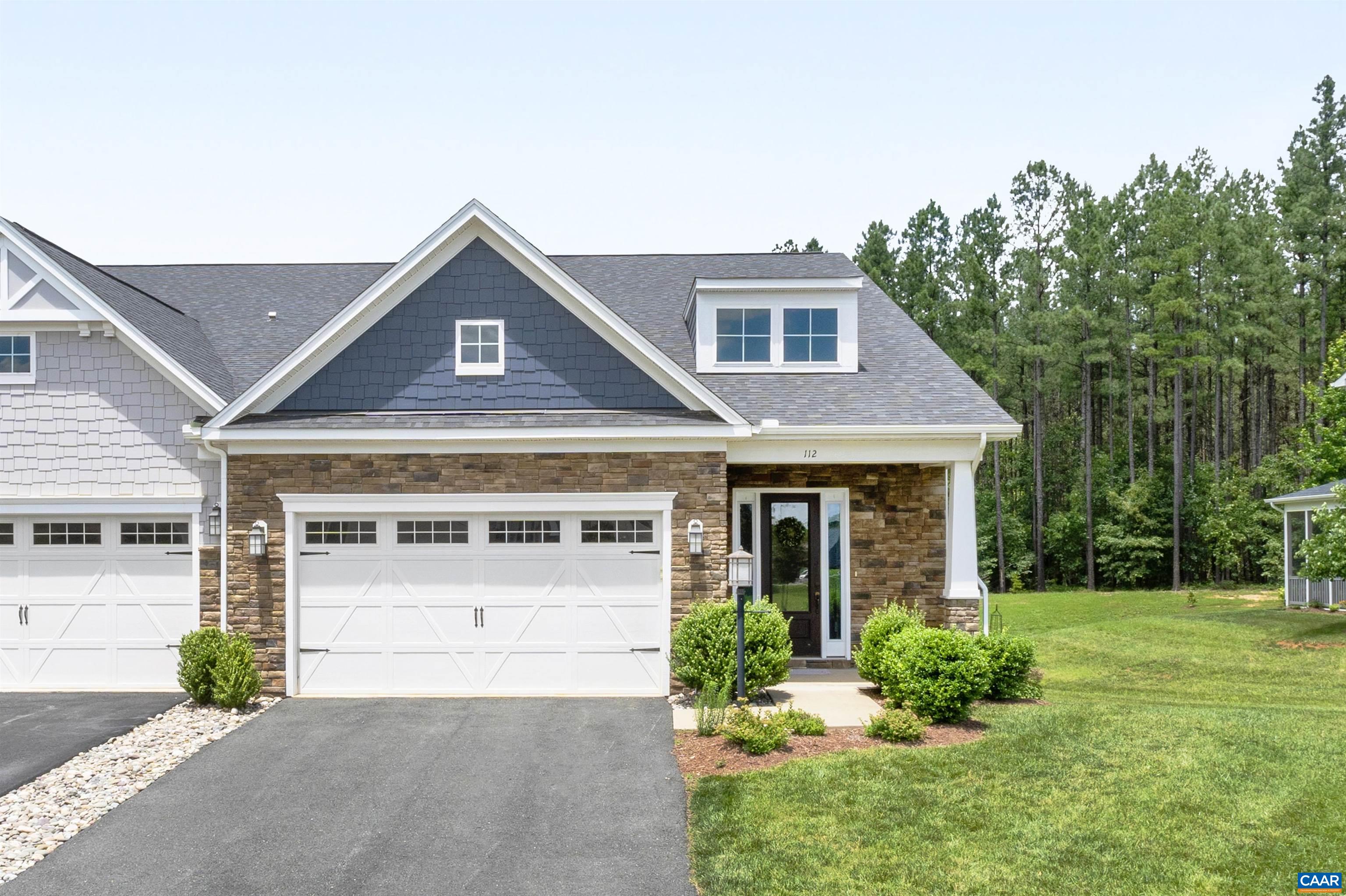 112 BAYBERRY LN