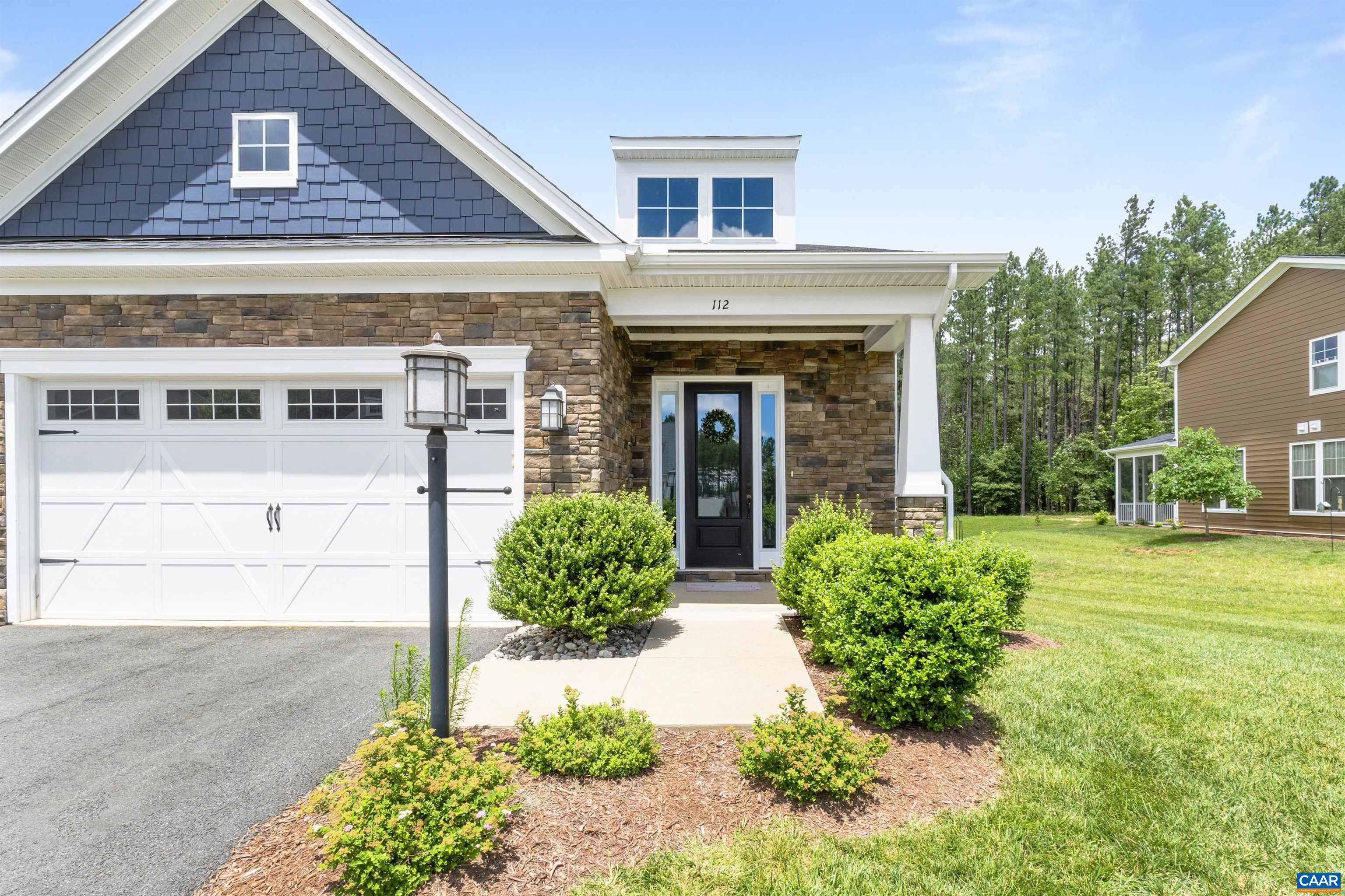 112 BAYBERRY LN