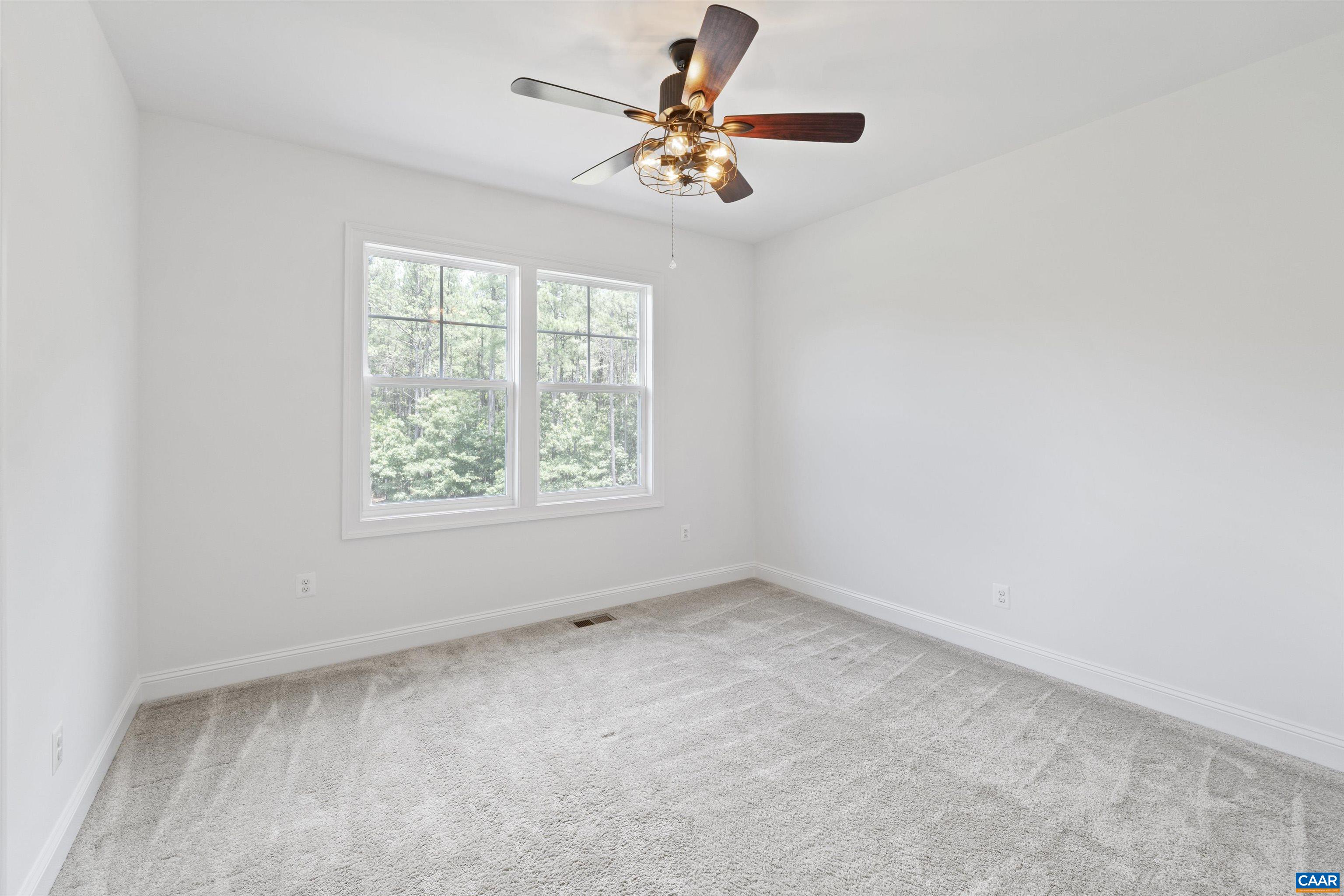 112 BAYBERRY LN