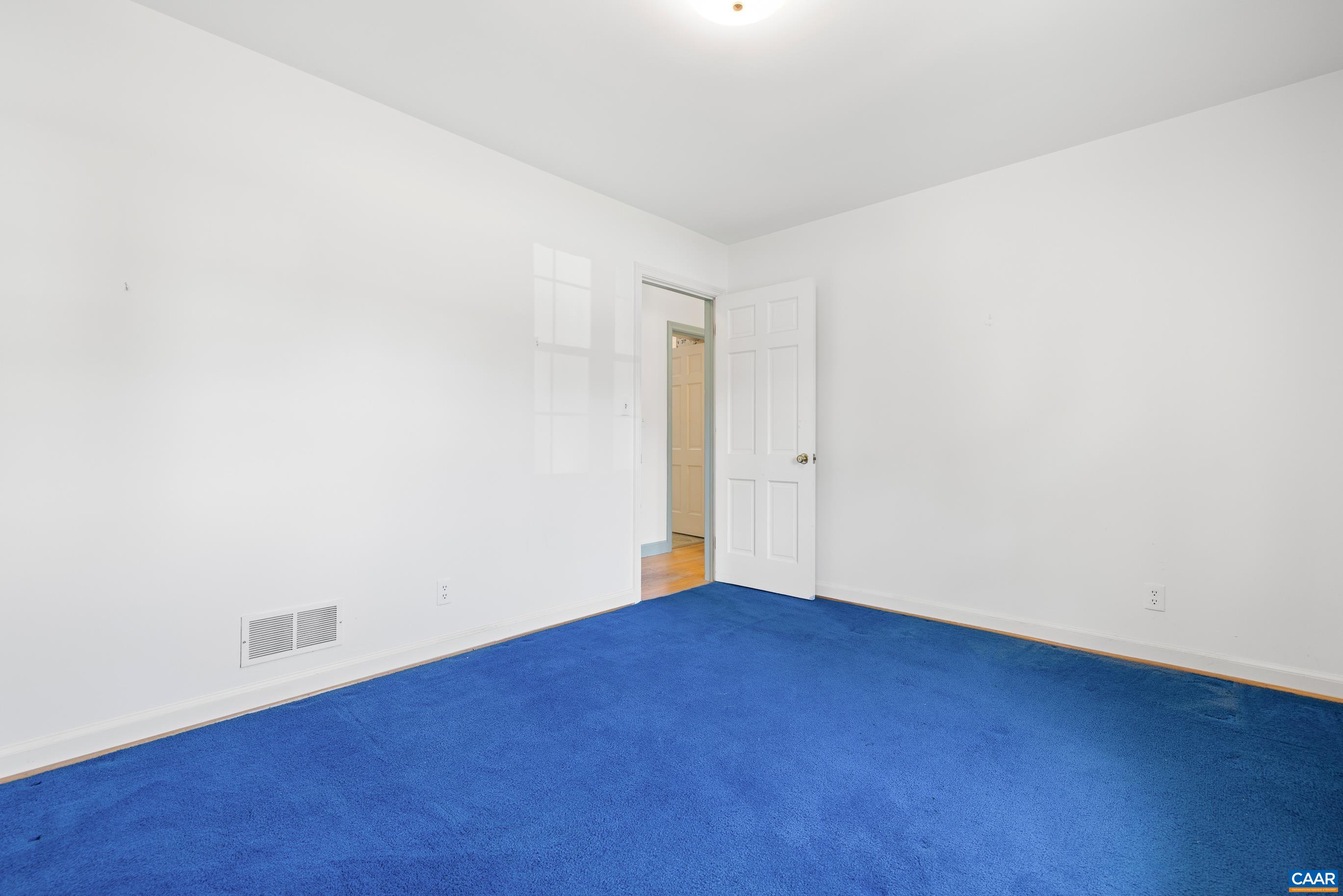 608 DAVIS AVE
