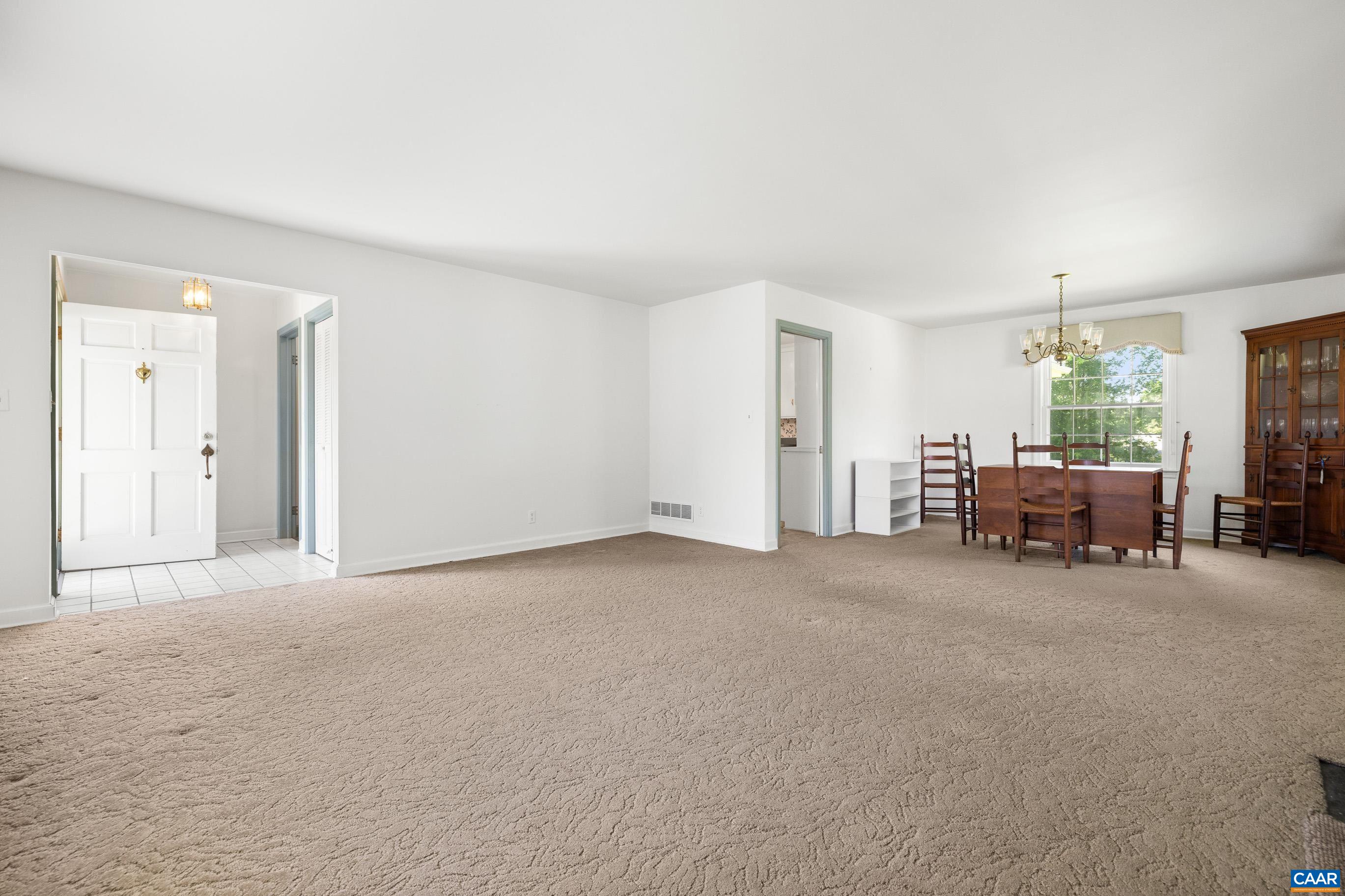 608 DAVIS AVE