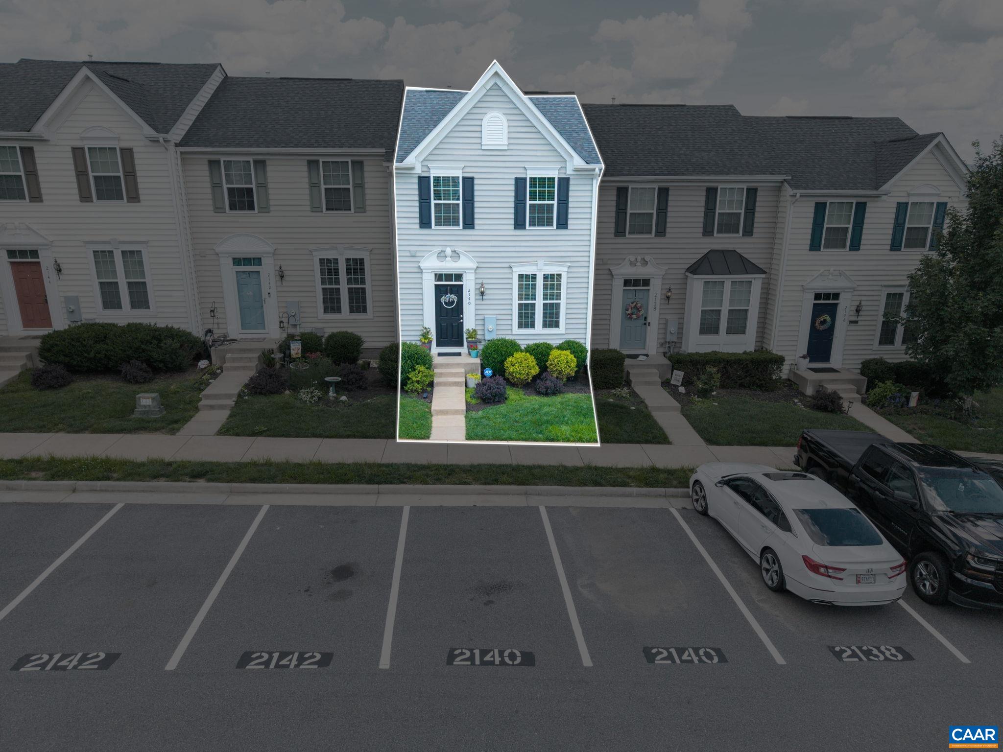 2140 ELM TREE KNOLL