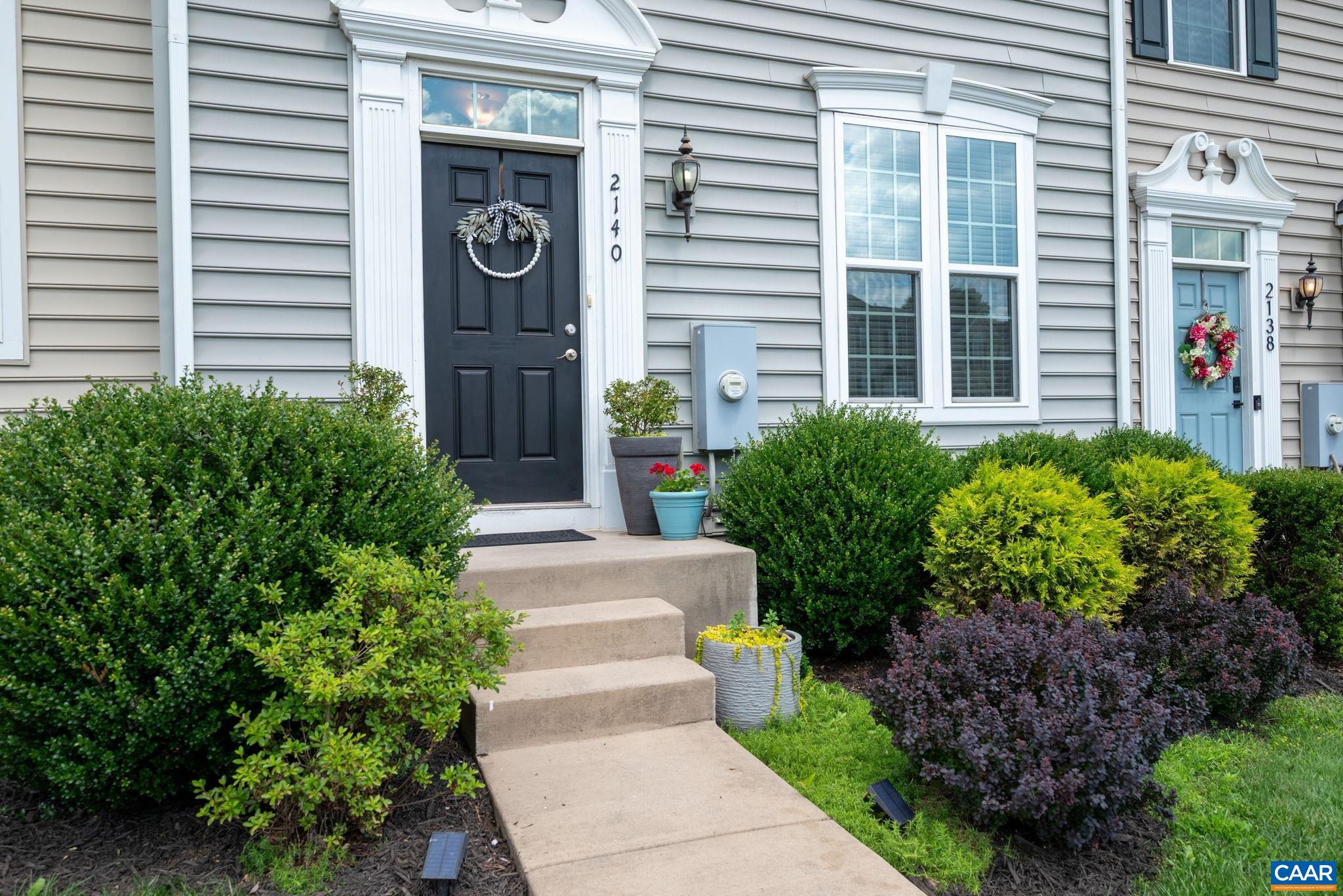2140 ELM TREE KNOLL