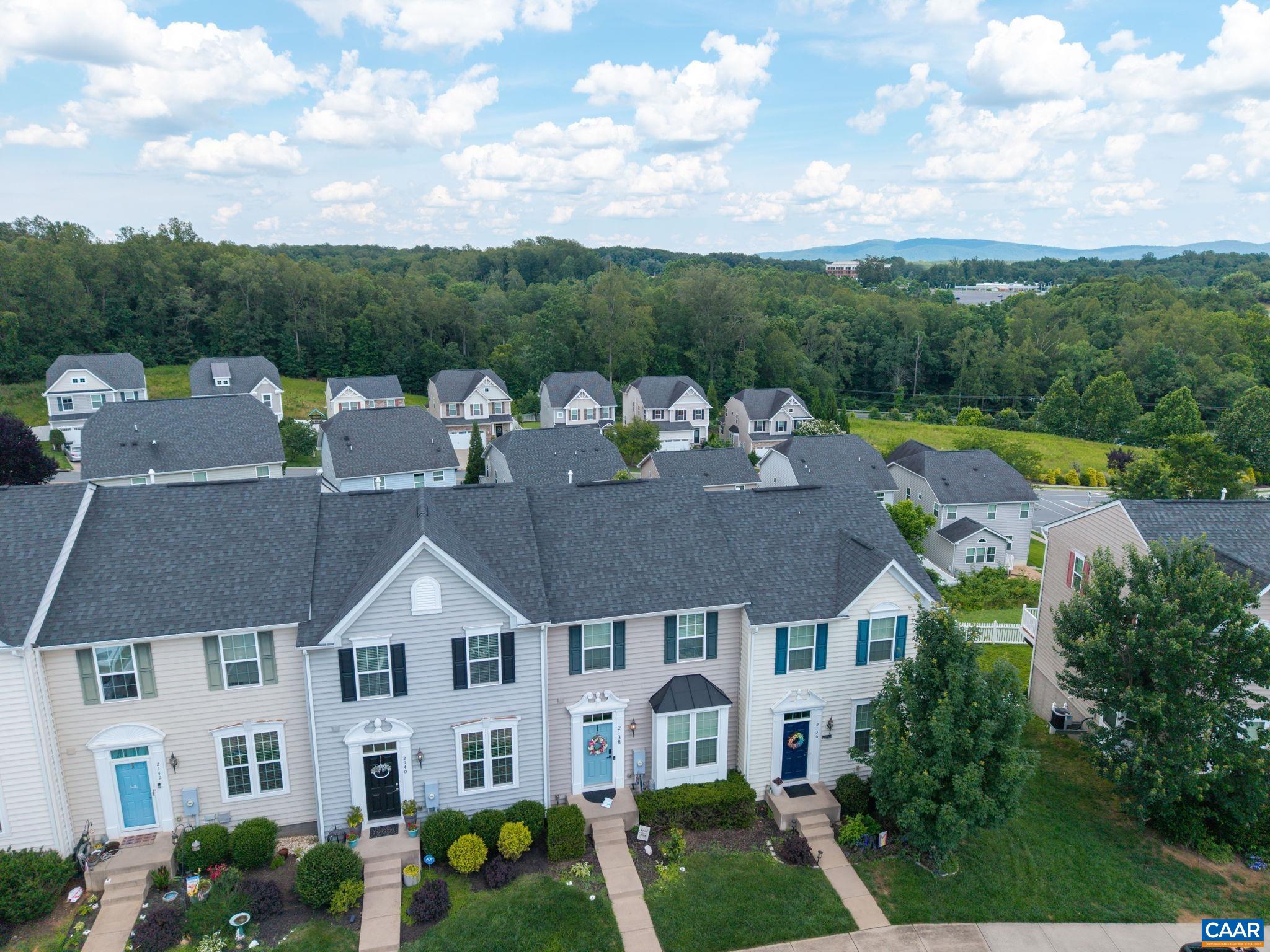 2140 ELM TREE KNOLL