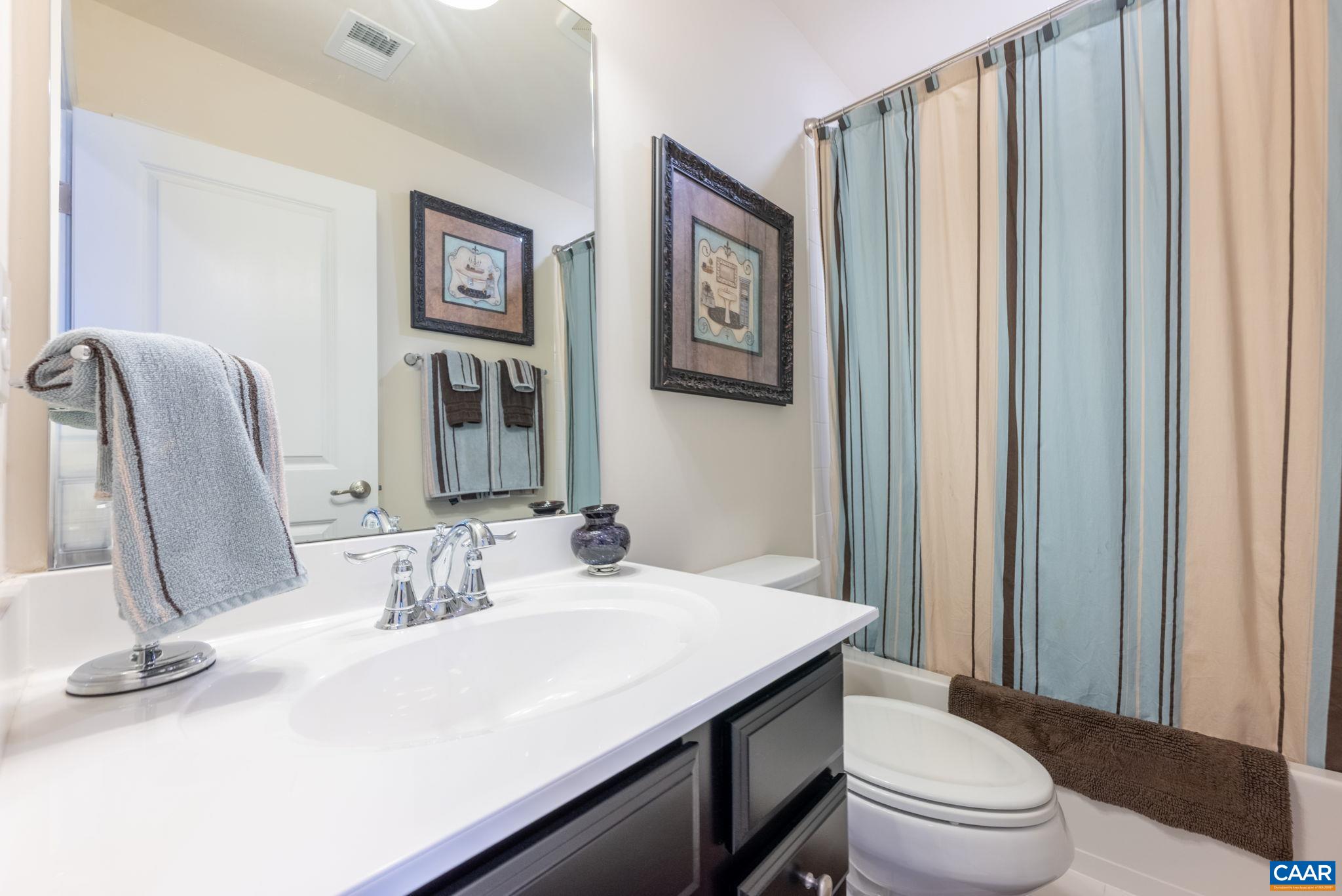 2140 ELM TREE KNOLL