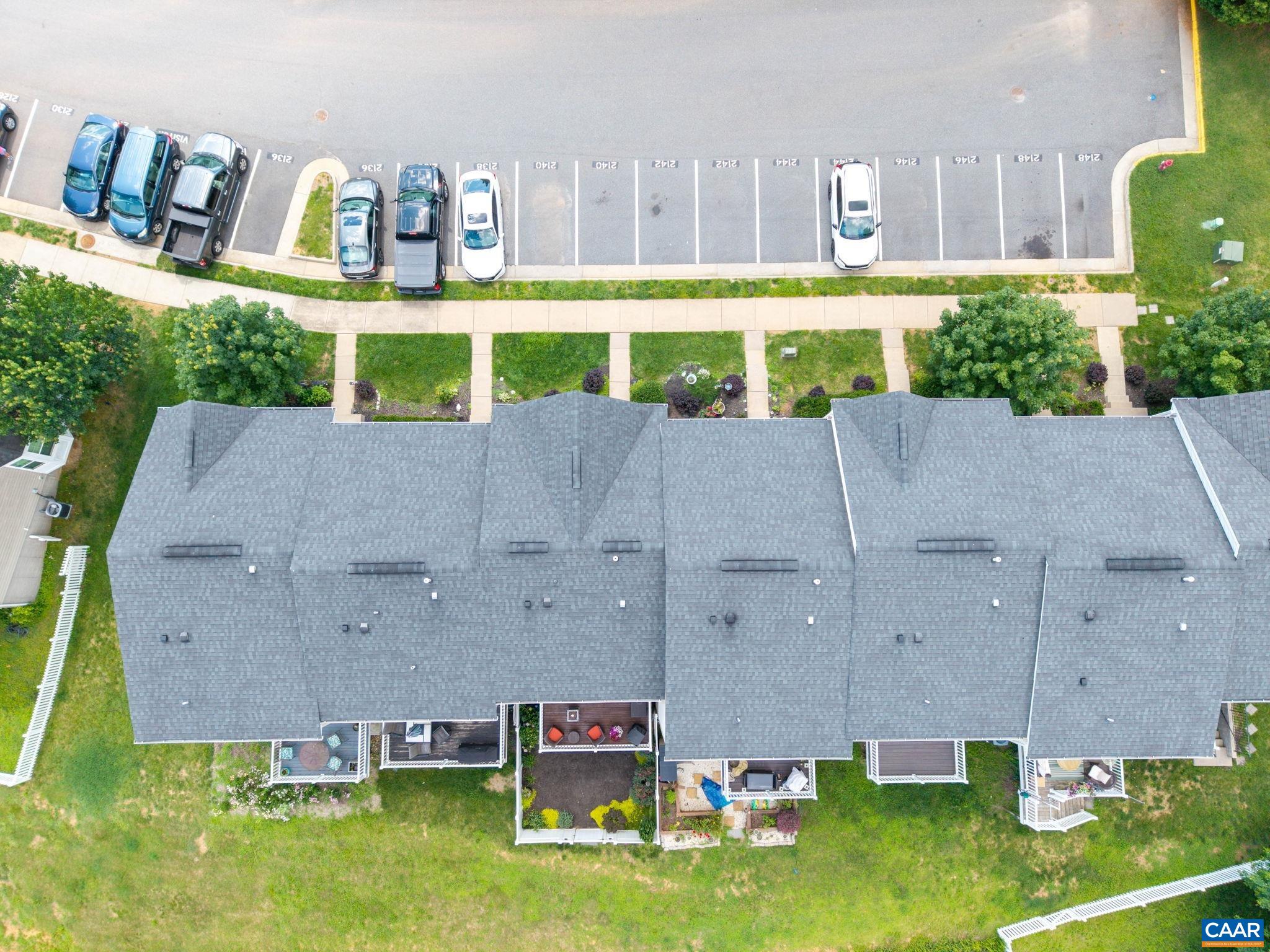 2140 ELM TREE KNOLL