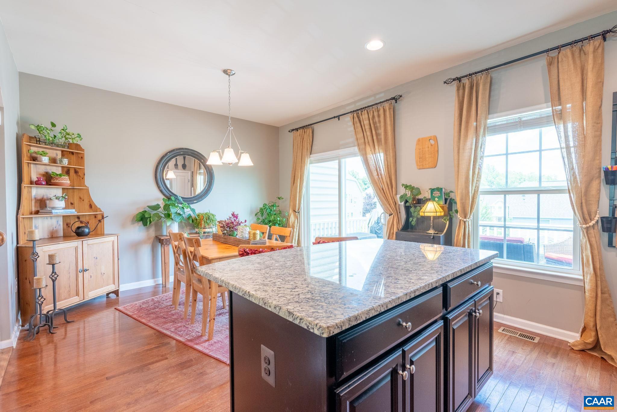 2140 ELM TREE KNOLL