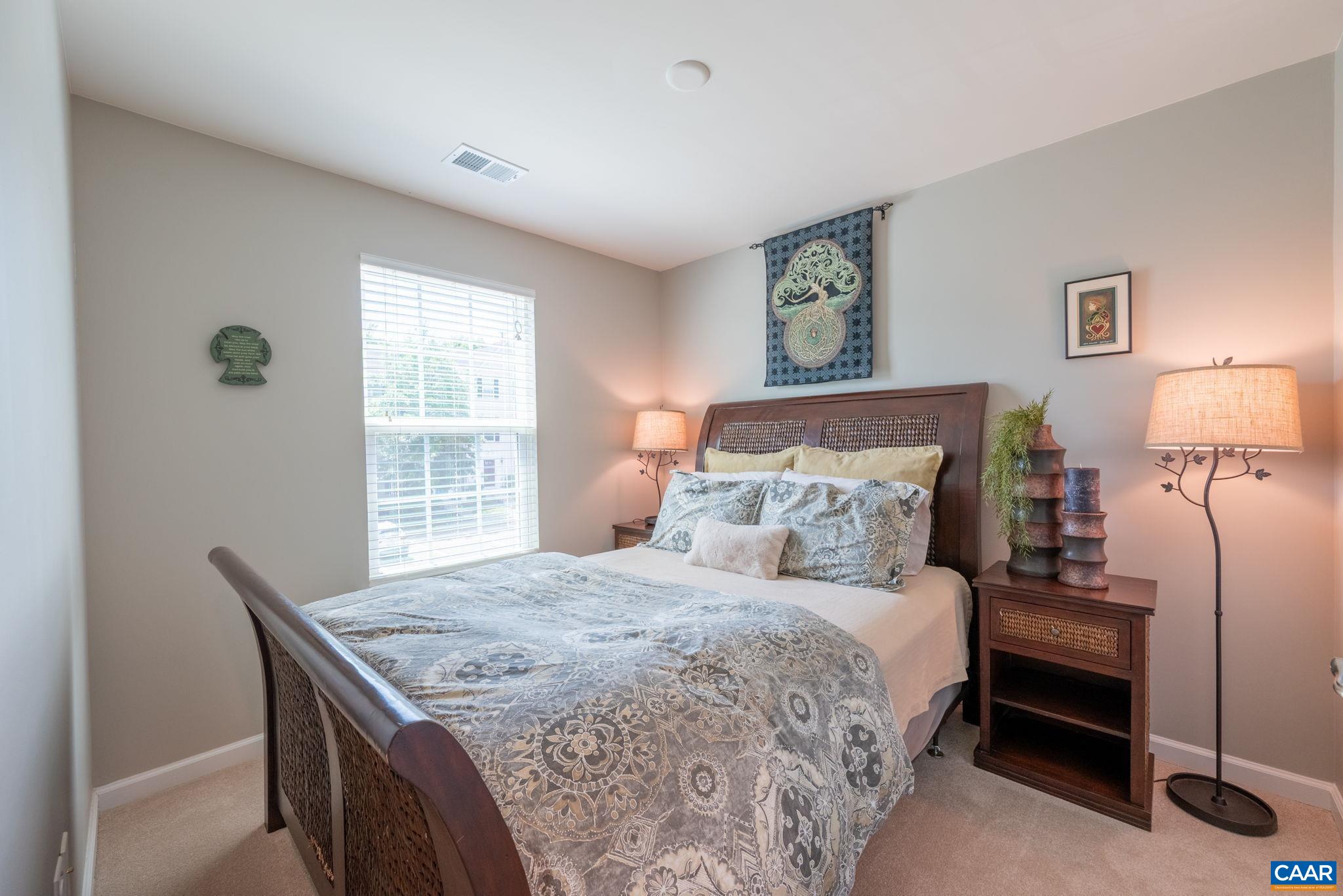 2140 ELM TREE KNOLL