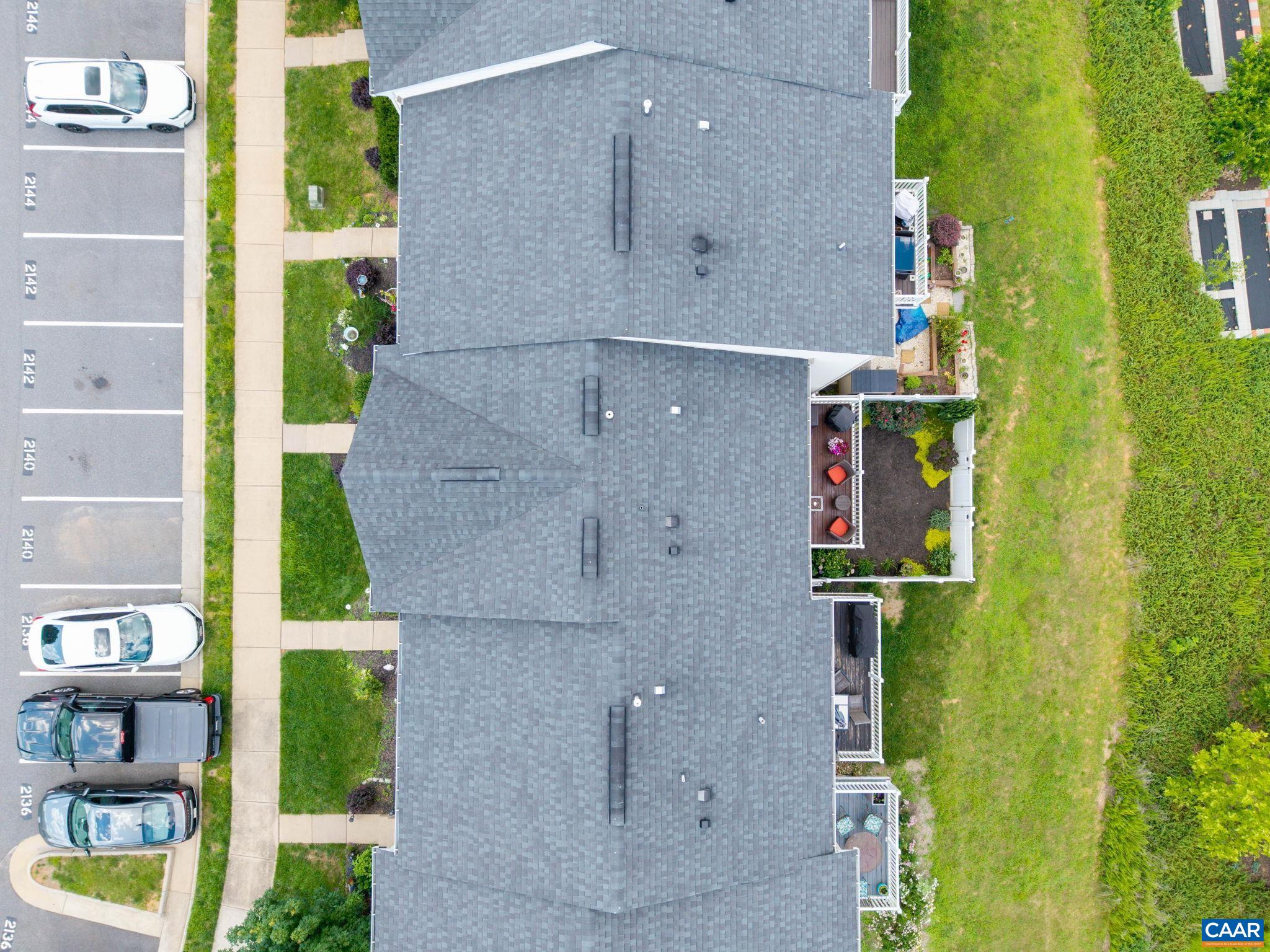 2140 ELM TREE KNOLL