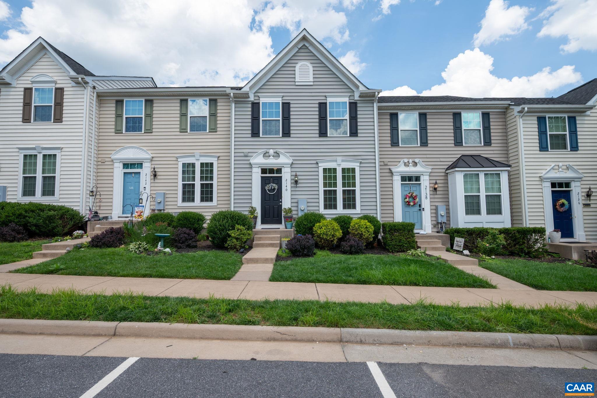 2140 ELM TREE KNOLL