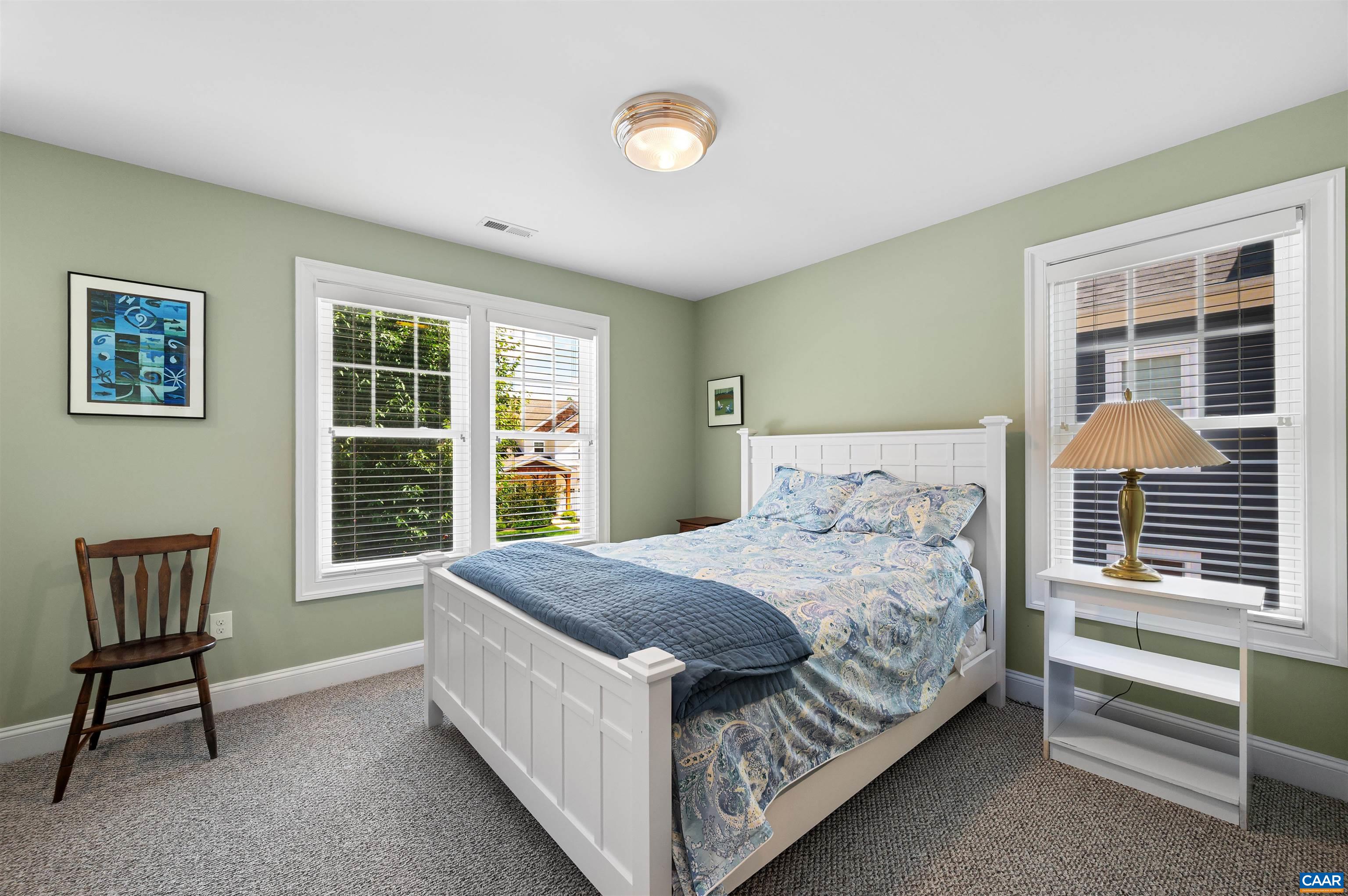 100 OAK LAWN DR