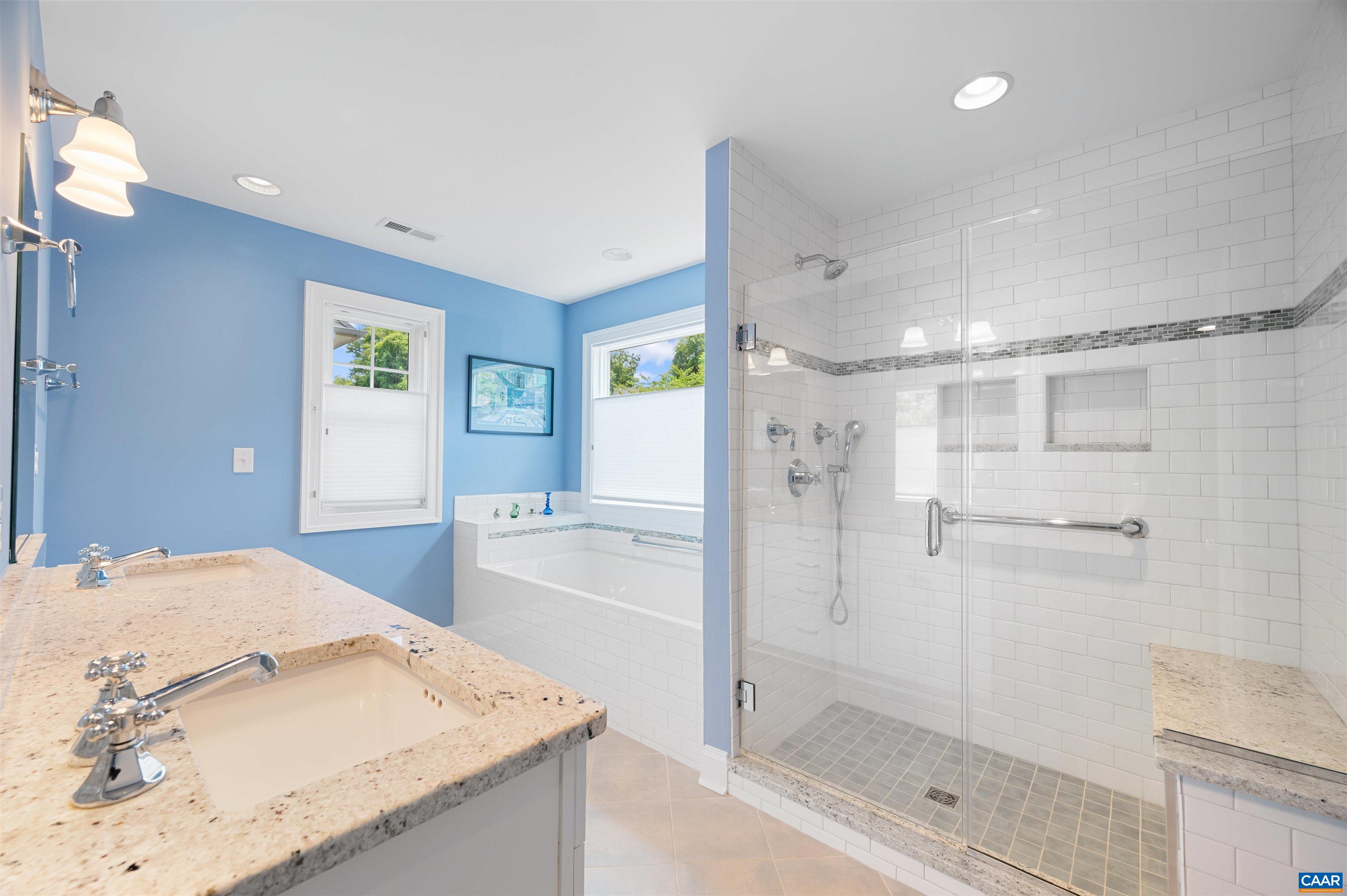 100 OAK LAWN DR