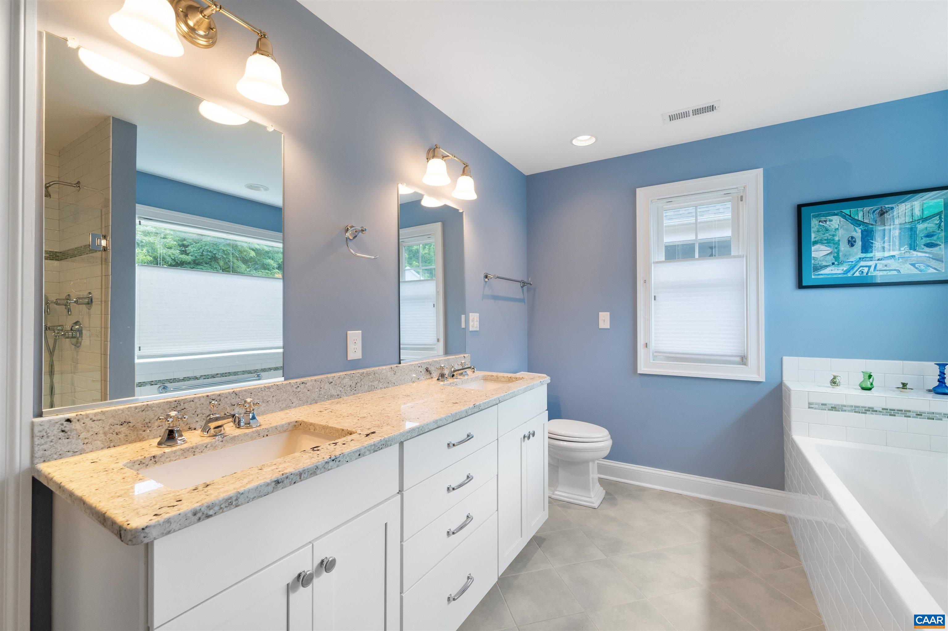 100 OAK LAWN DR