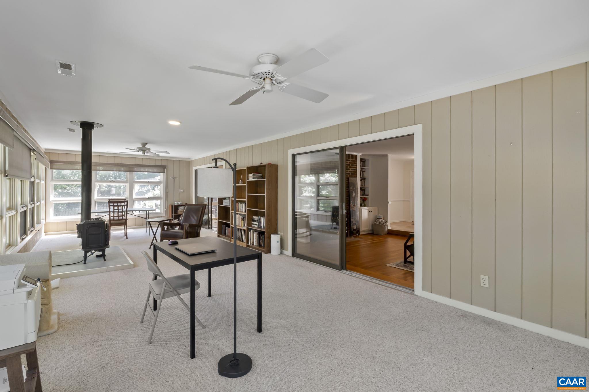 310 GLOUCESTER RD