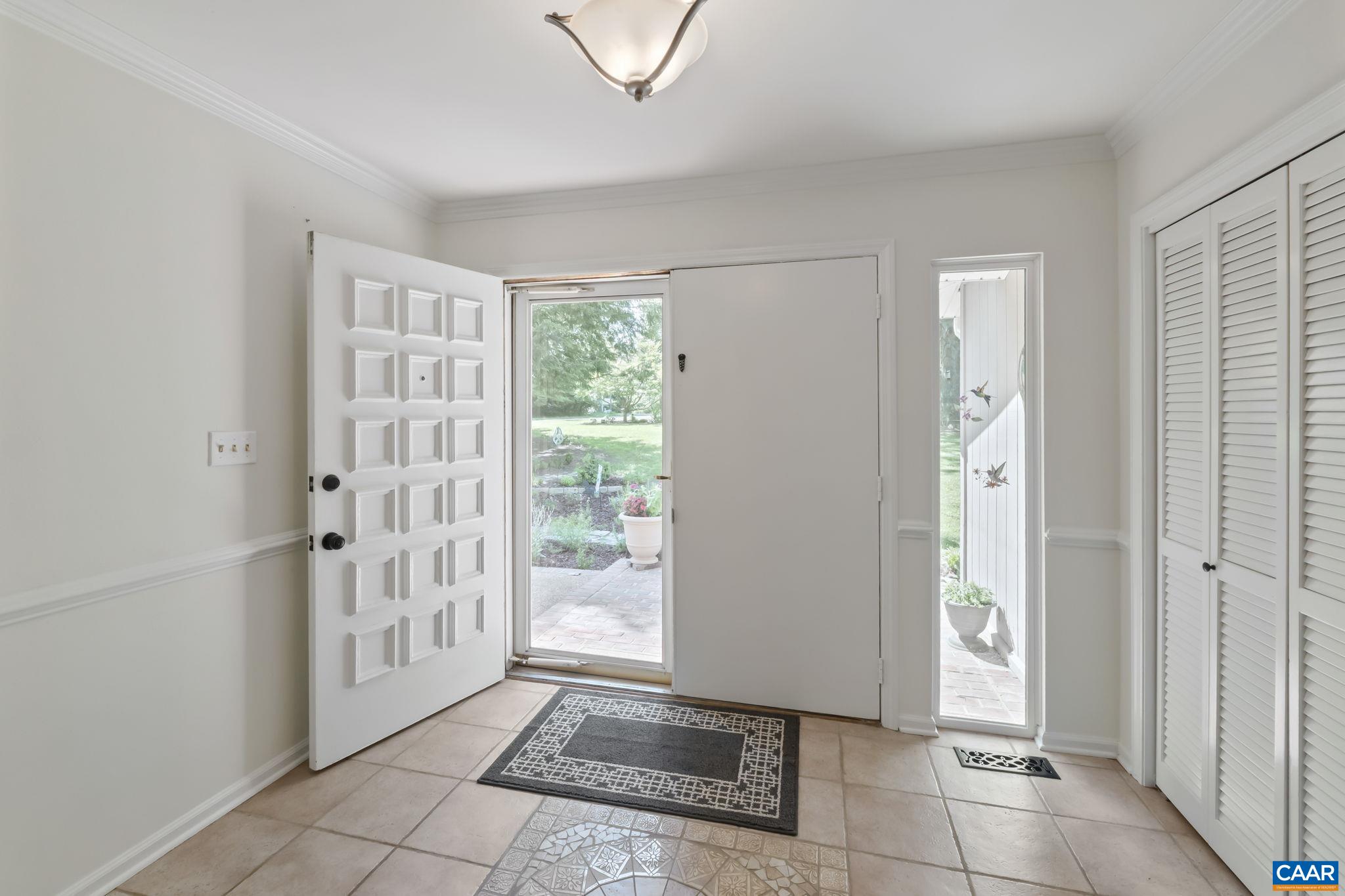310 GLOUCESTER RD