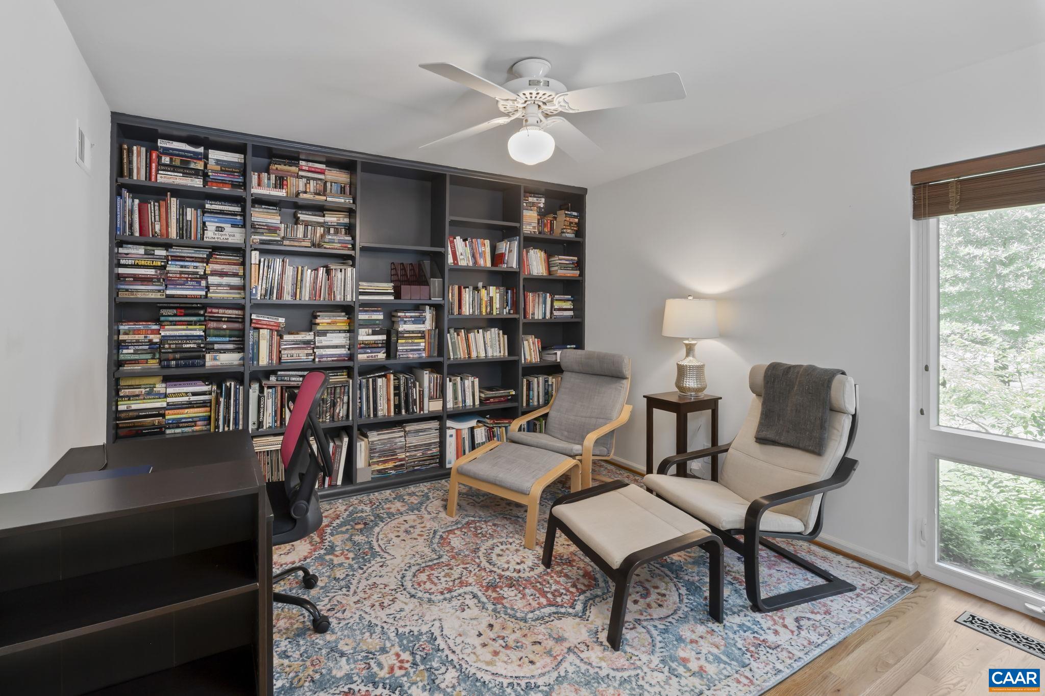 310 GLOUCESTER RD